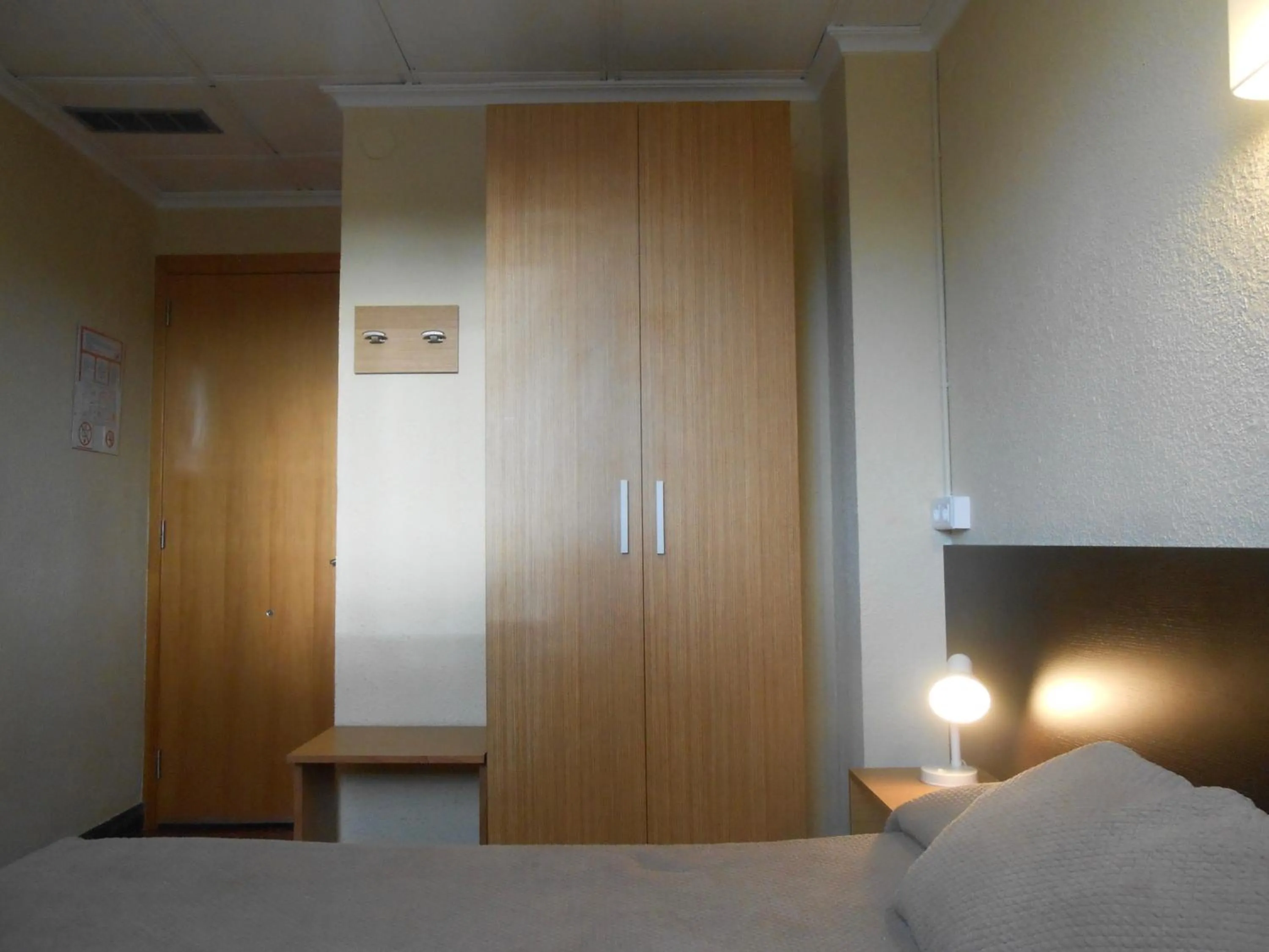 Bed in Hostal El Callejón