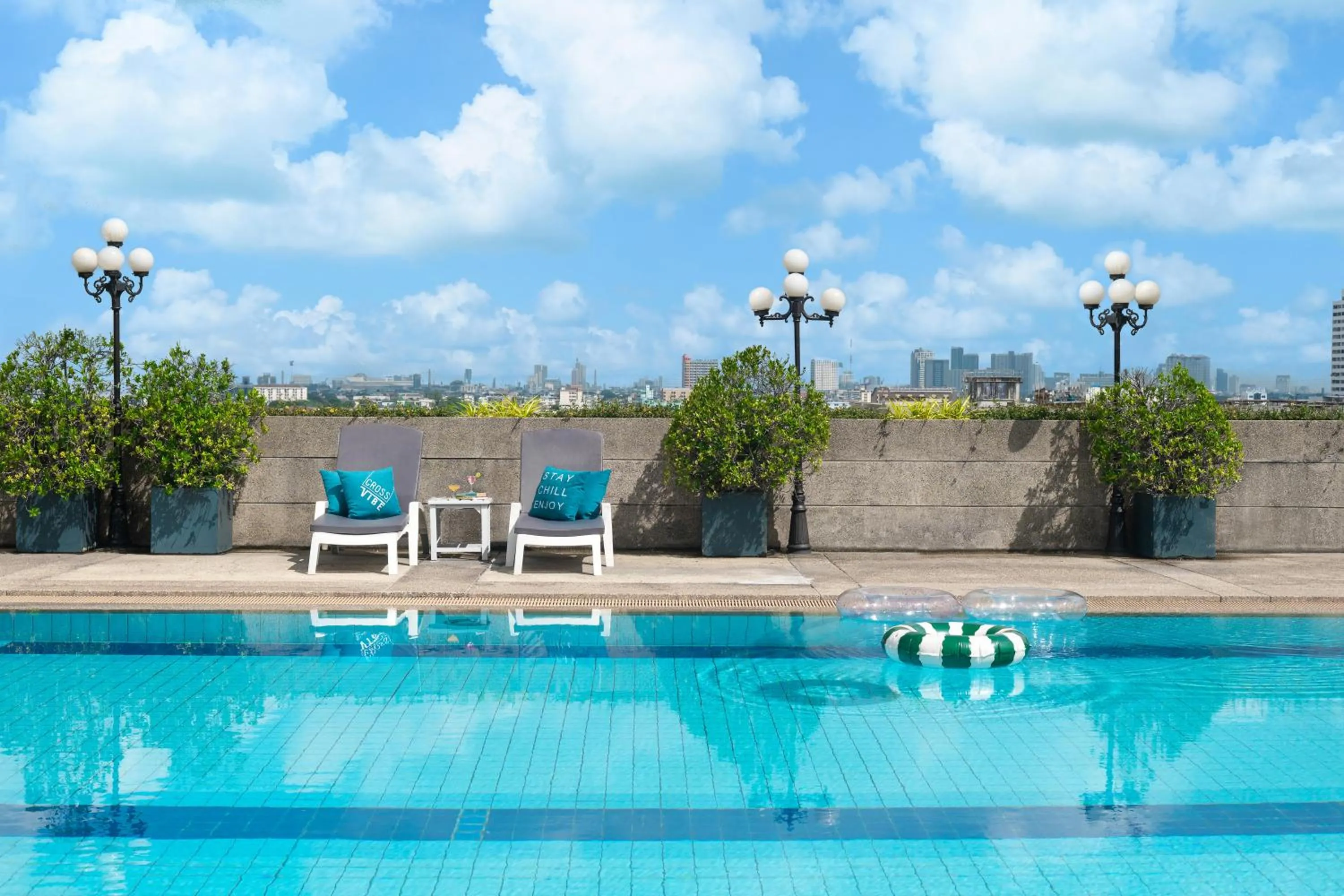 Pool view in Cross Vibe Bangkok Srinakarin