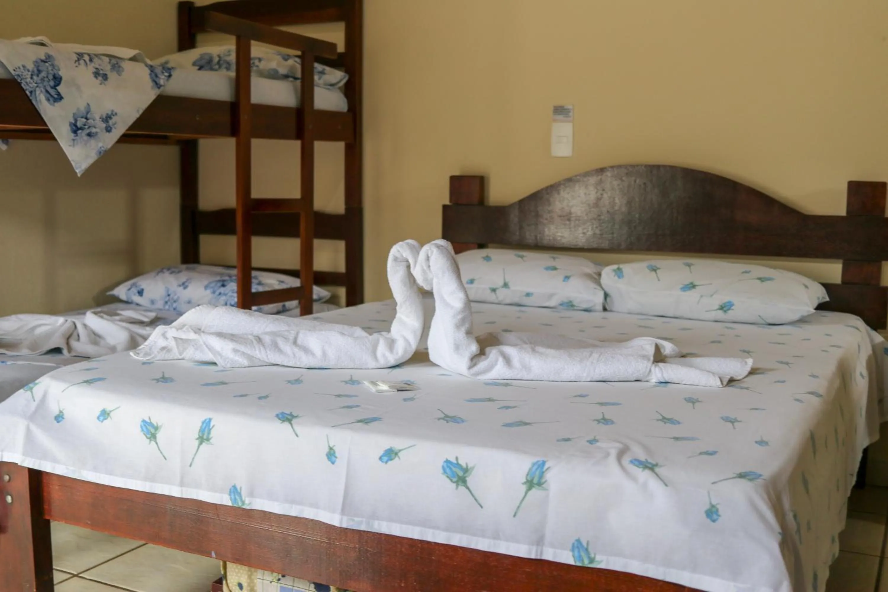 Photo of the whole room, Bed in Pousada do Marcão