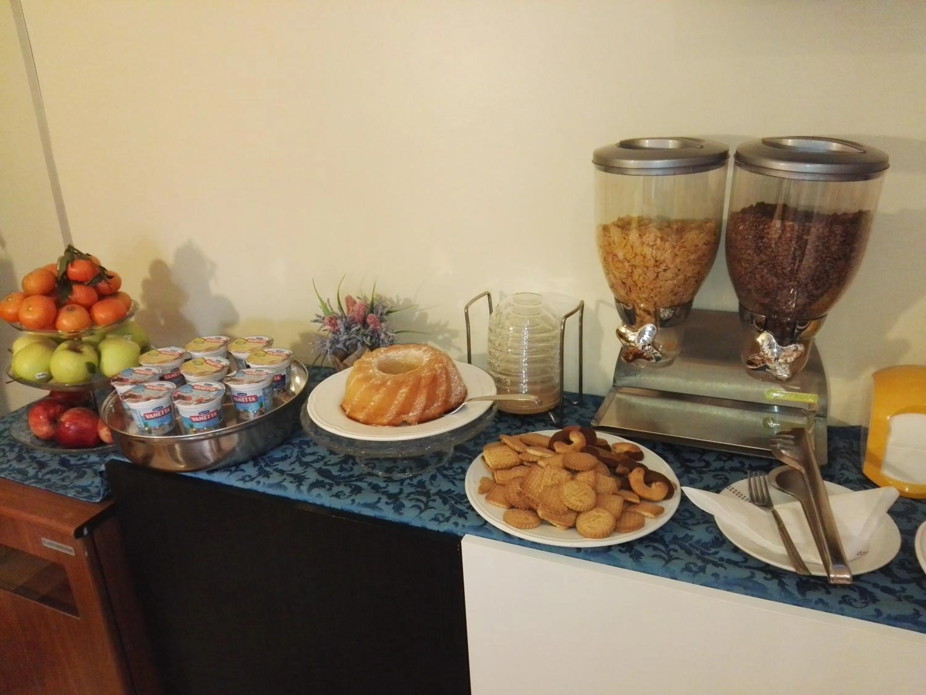 Food and drinks in Hotel Loreto