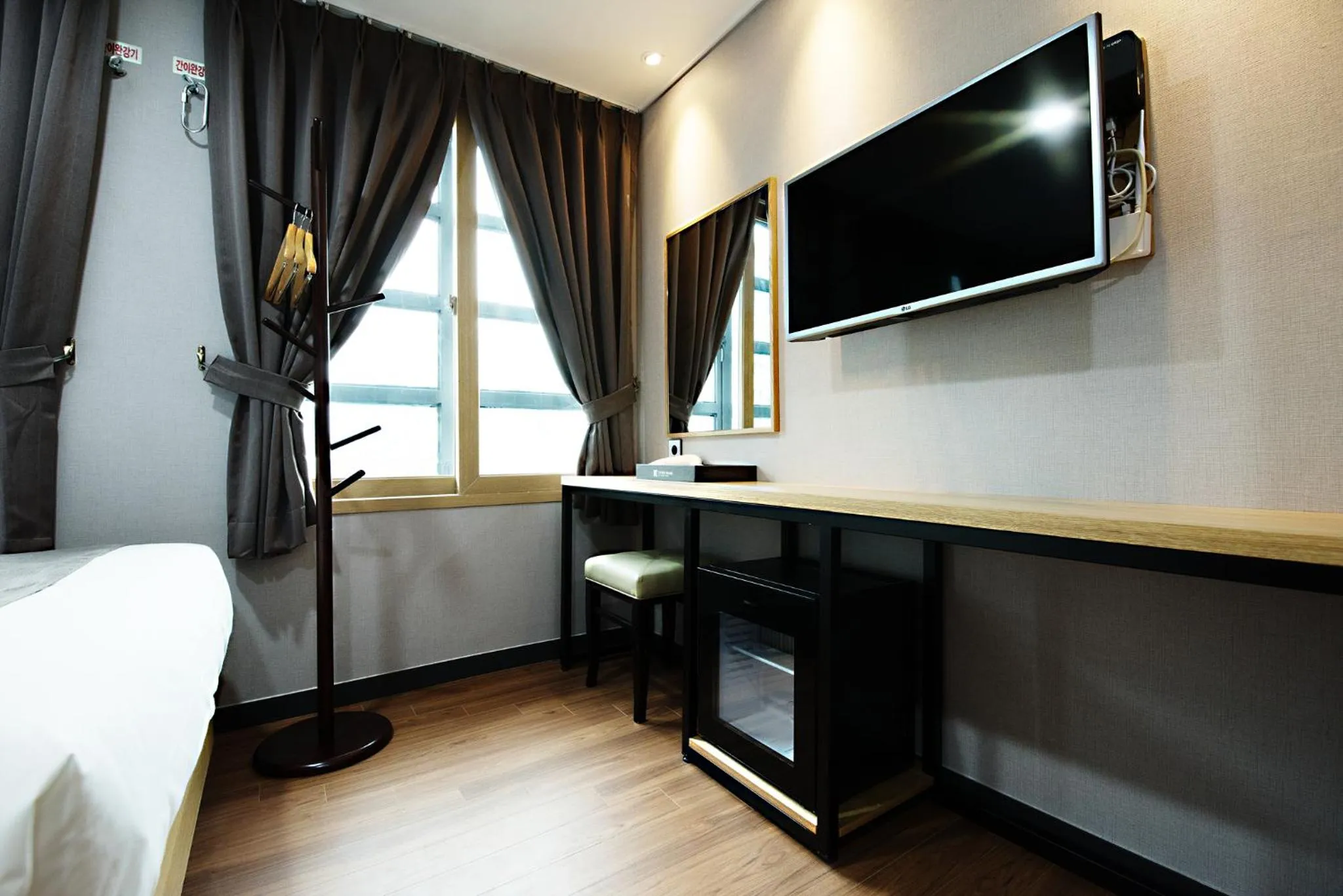 Bedroom in Ehwa In Myeongdong