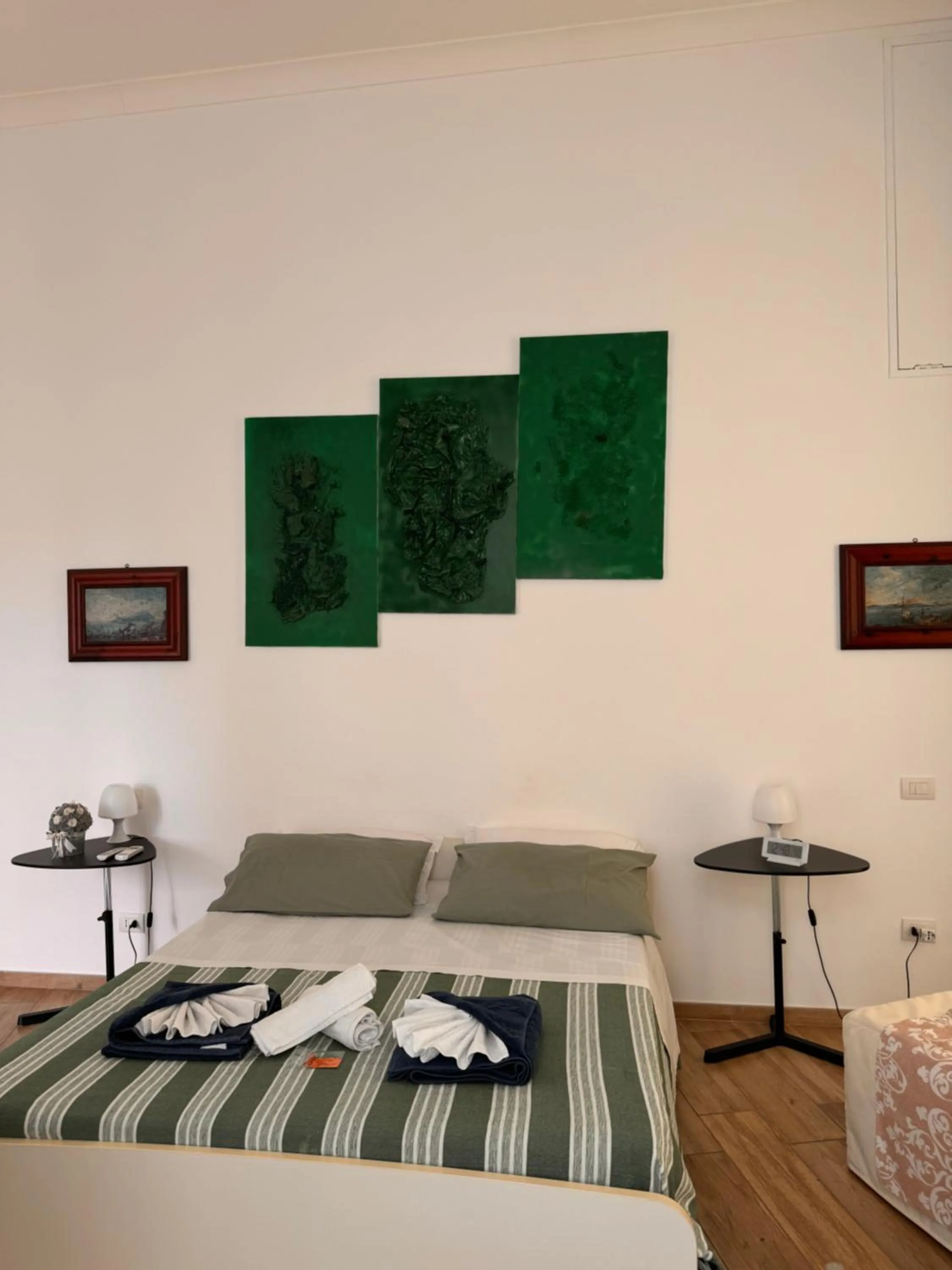 Bed in Lo Specchio dei Papiri