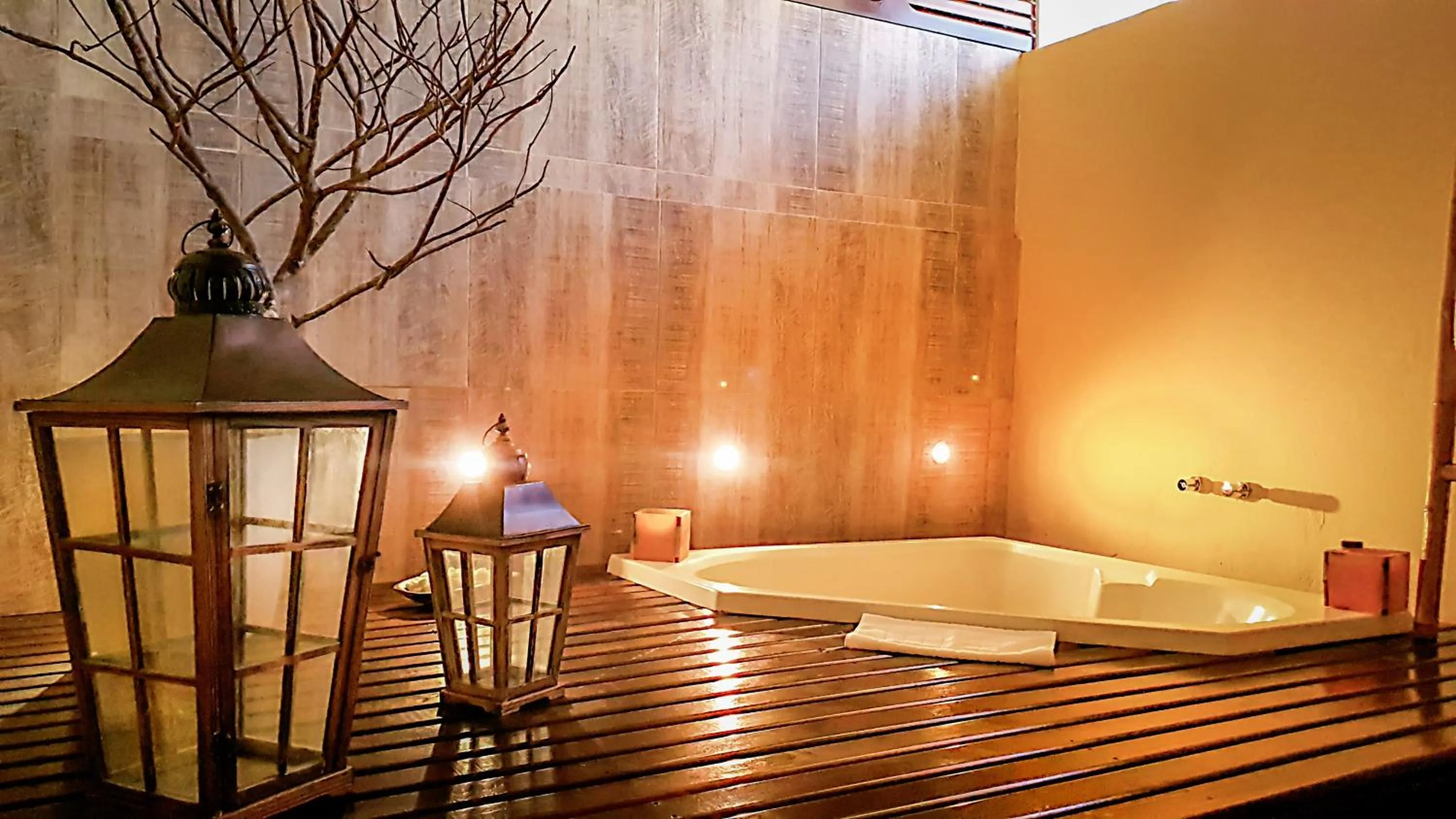 Hot Tub in Charme Pousada Boutique & Spa