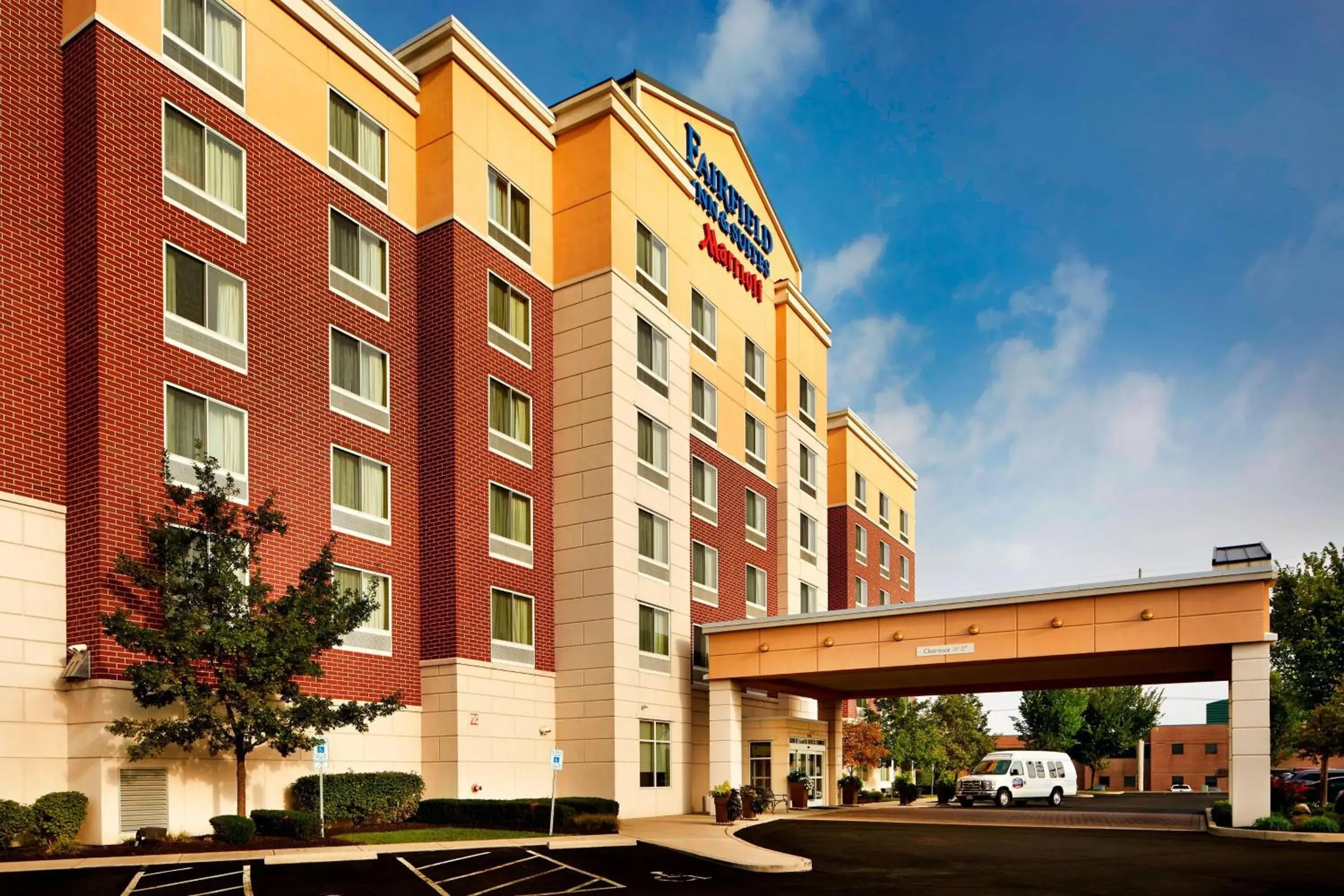 Property building in Fairfield Inn and Suites Columbus Polaris Property building in Fairfield Inn and Suites Columbus Polaris