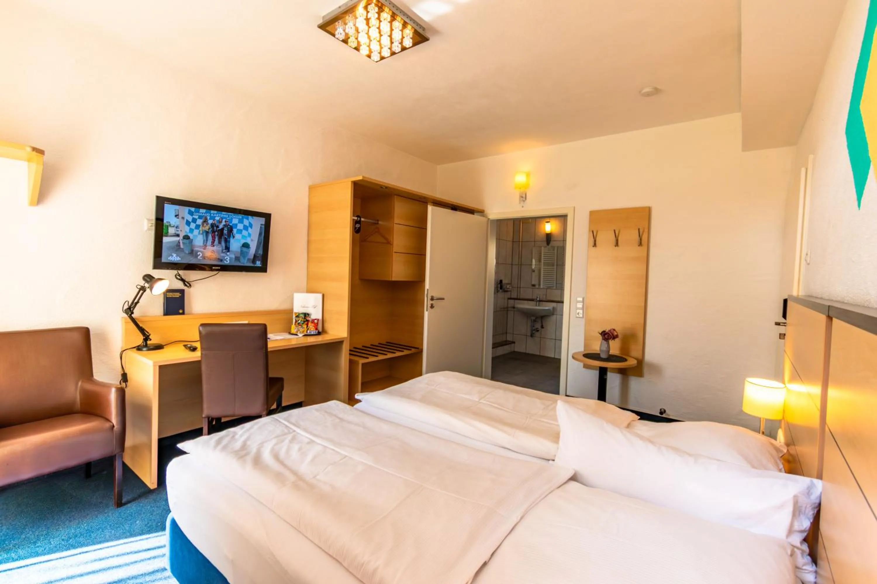 Bed in Hotel und Restaurant Nehrener Hof