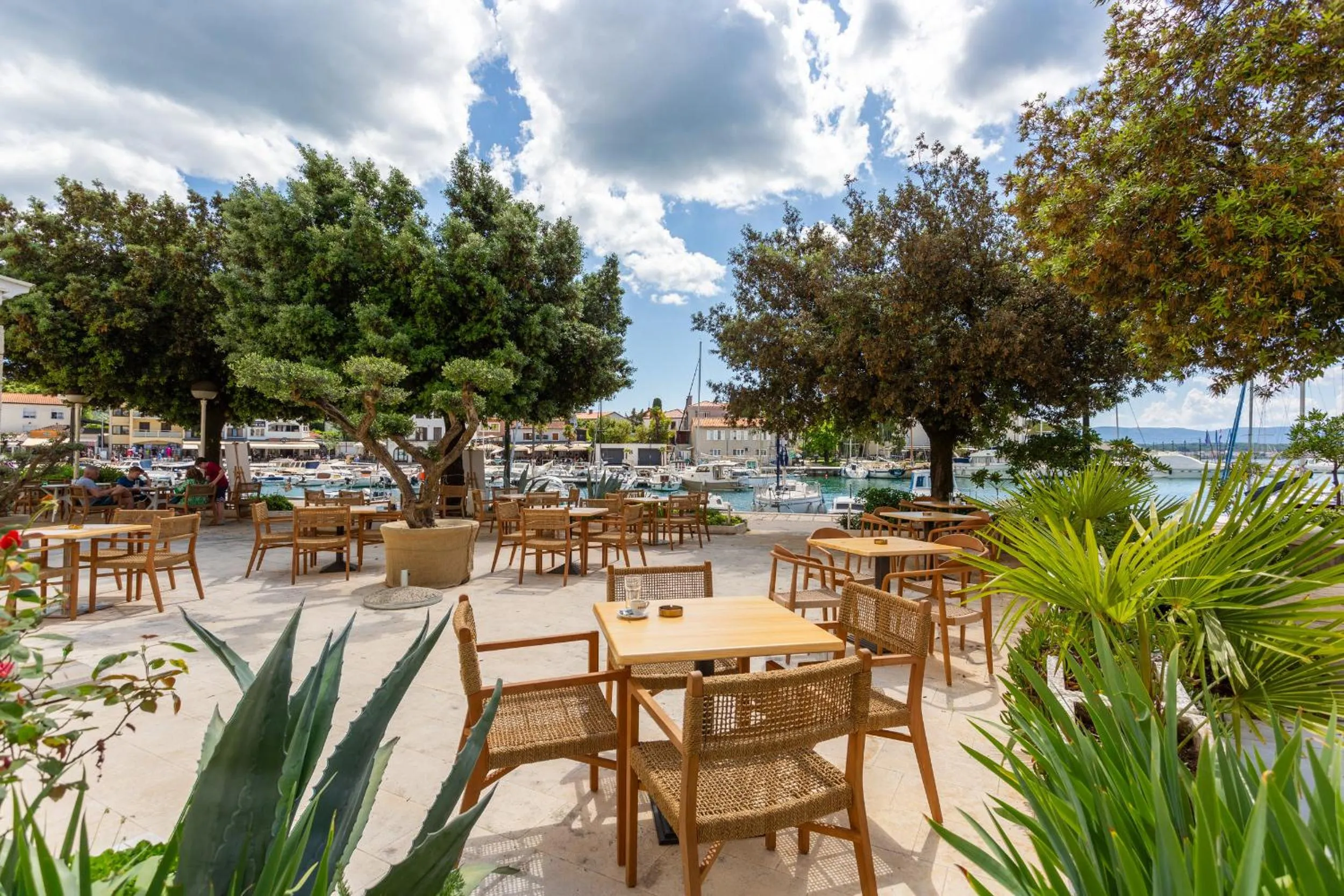 Patio in Hotel Adria