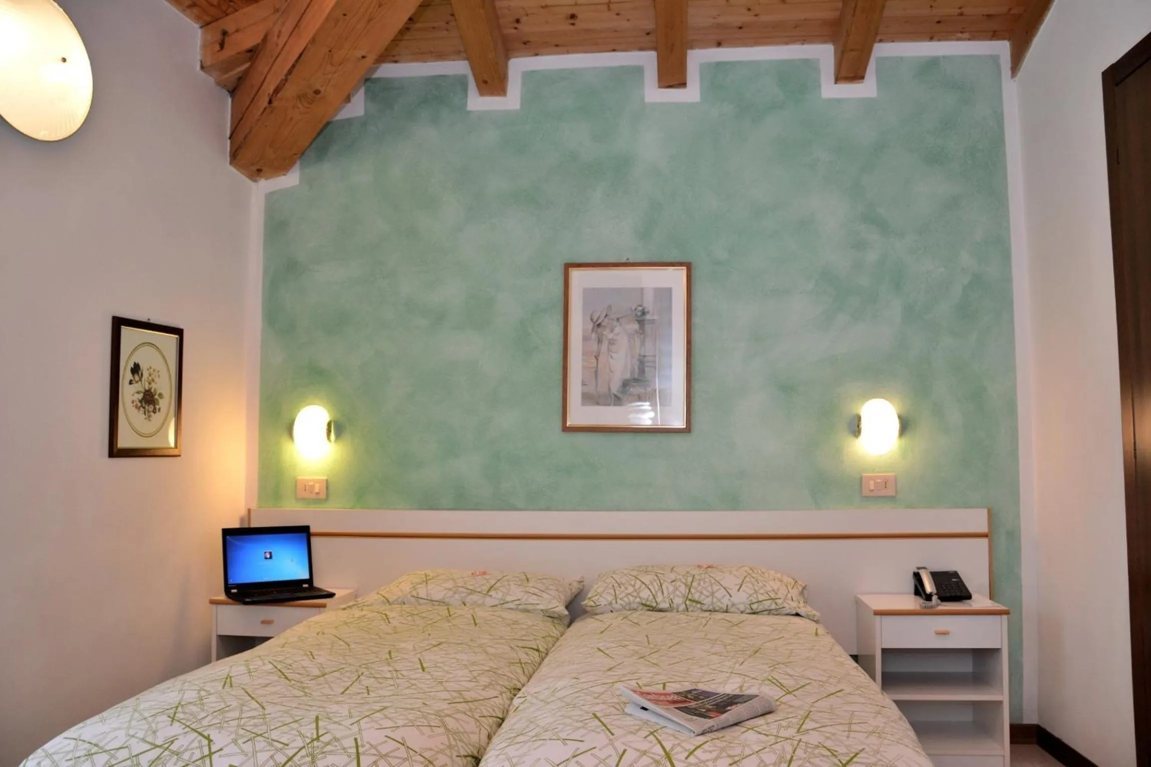 Bed in Stella D'Oro - Hotel & Apartments