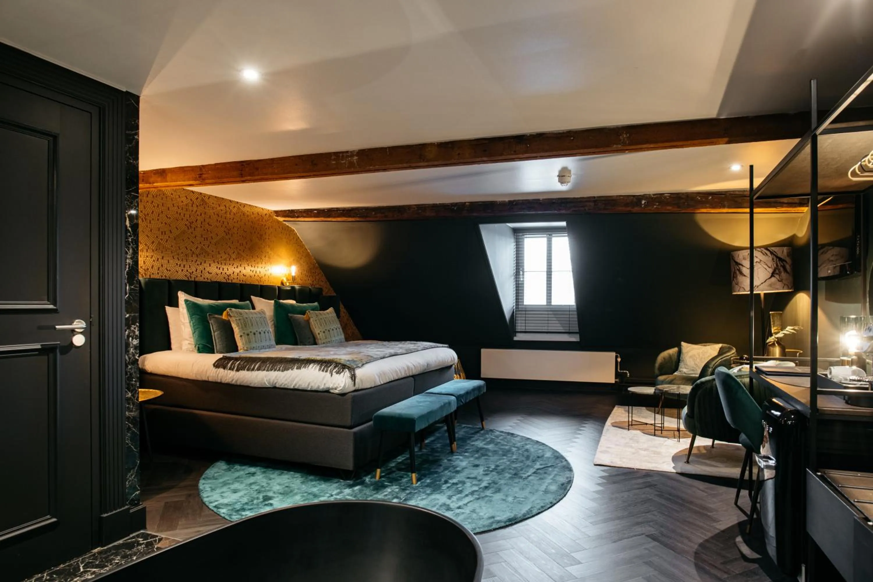 Photo of the whole room, Bed in Hotel Britannique