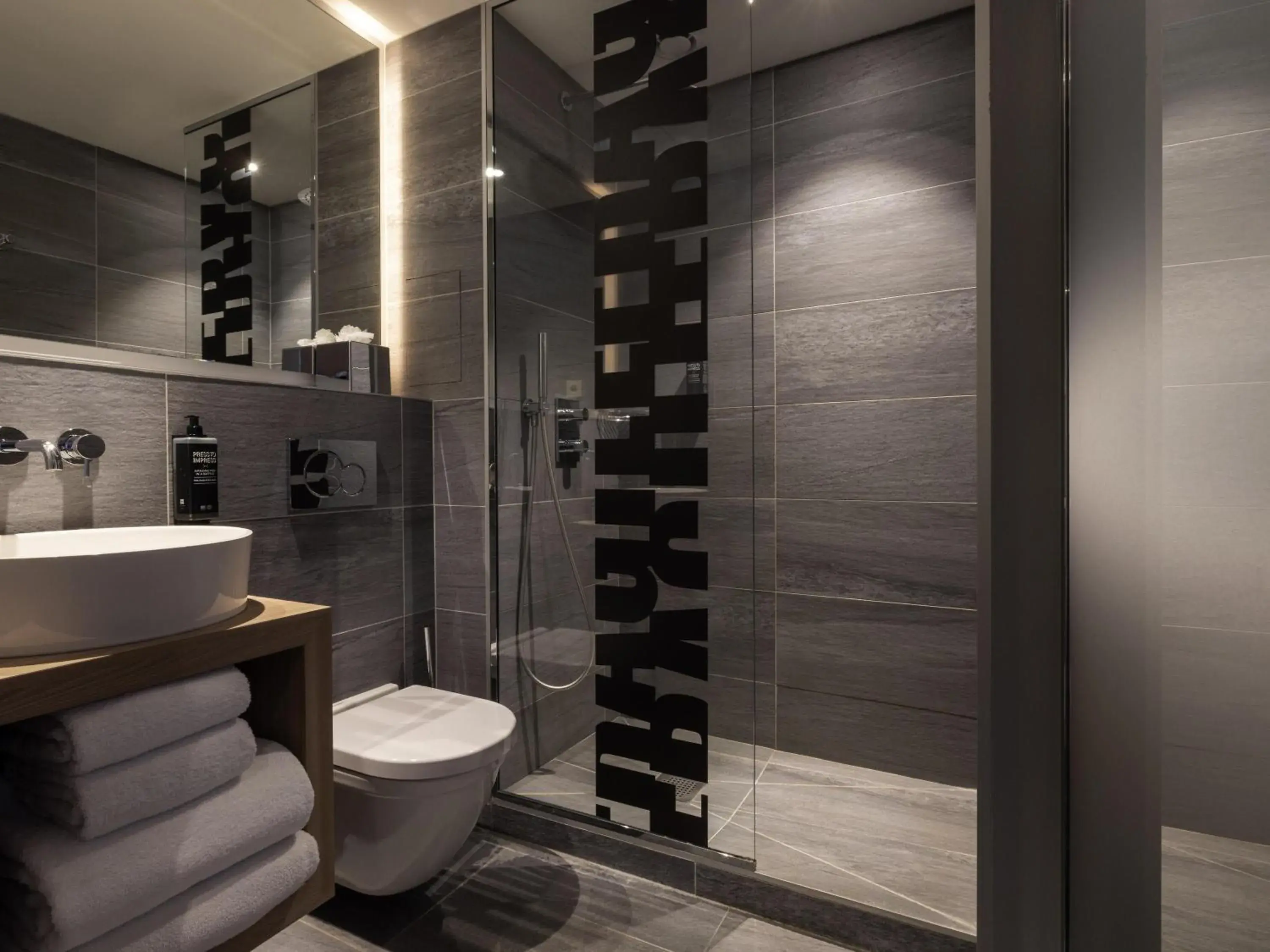 Bedroom in ibis Styles Bourg La Reine Bedroom in ibis Styles Bourg La Reine