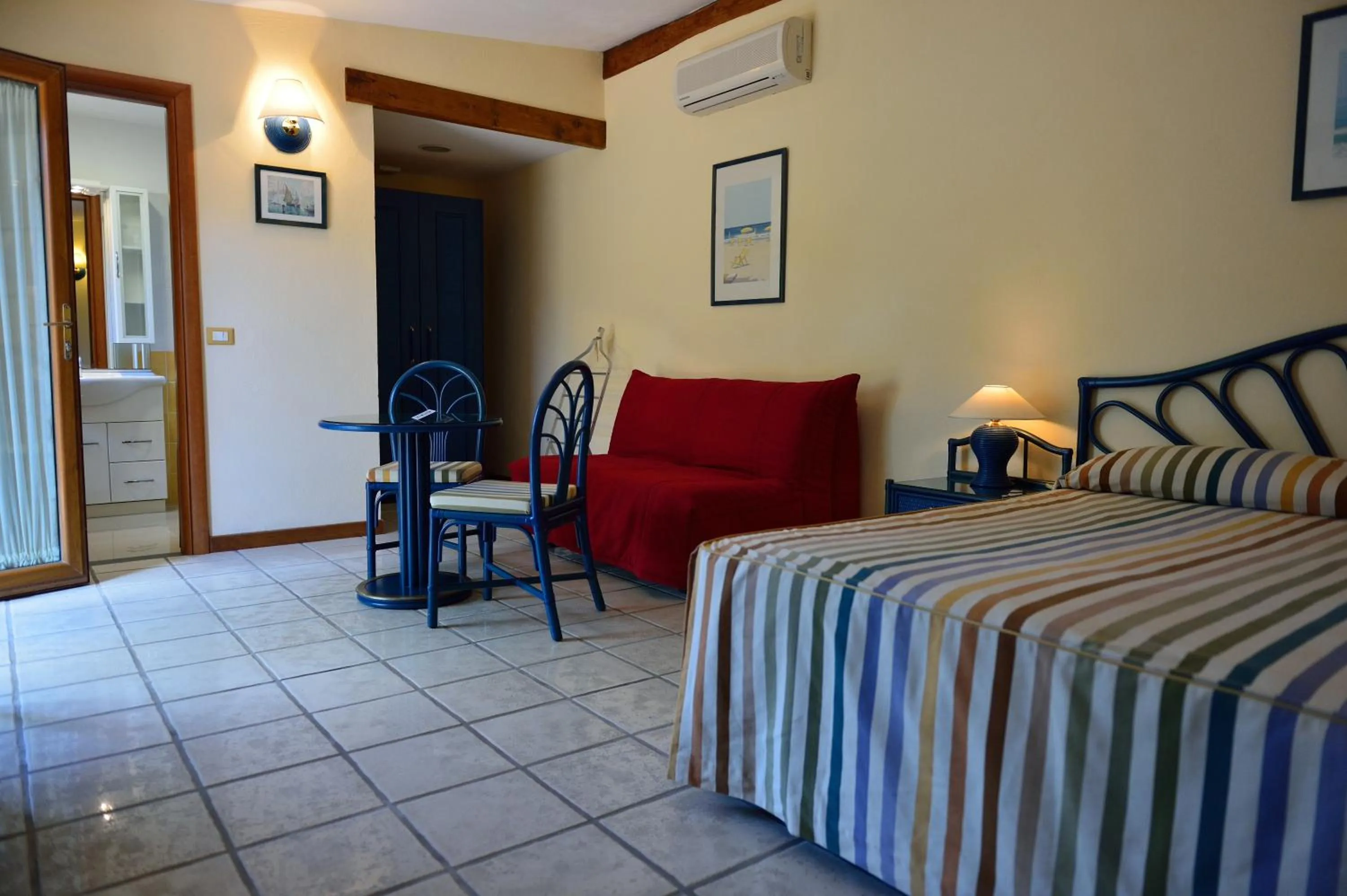 Seating area in Hotel Acquasanta