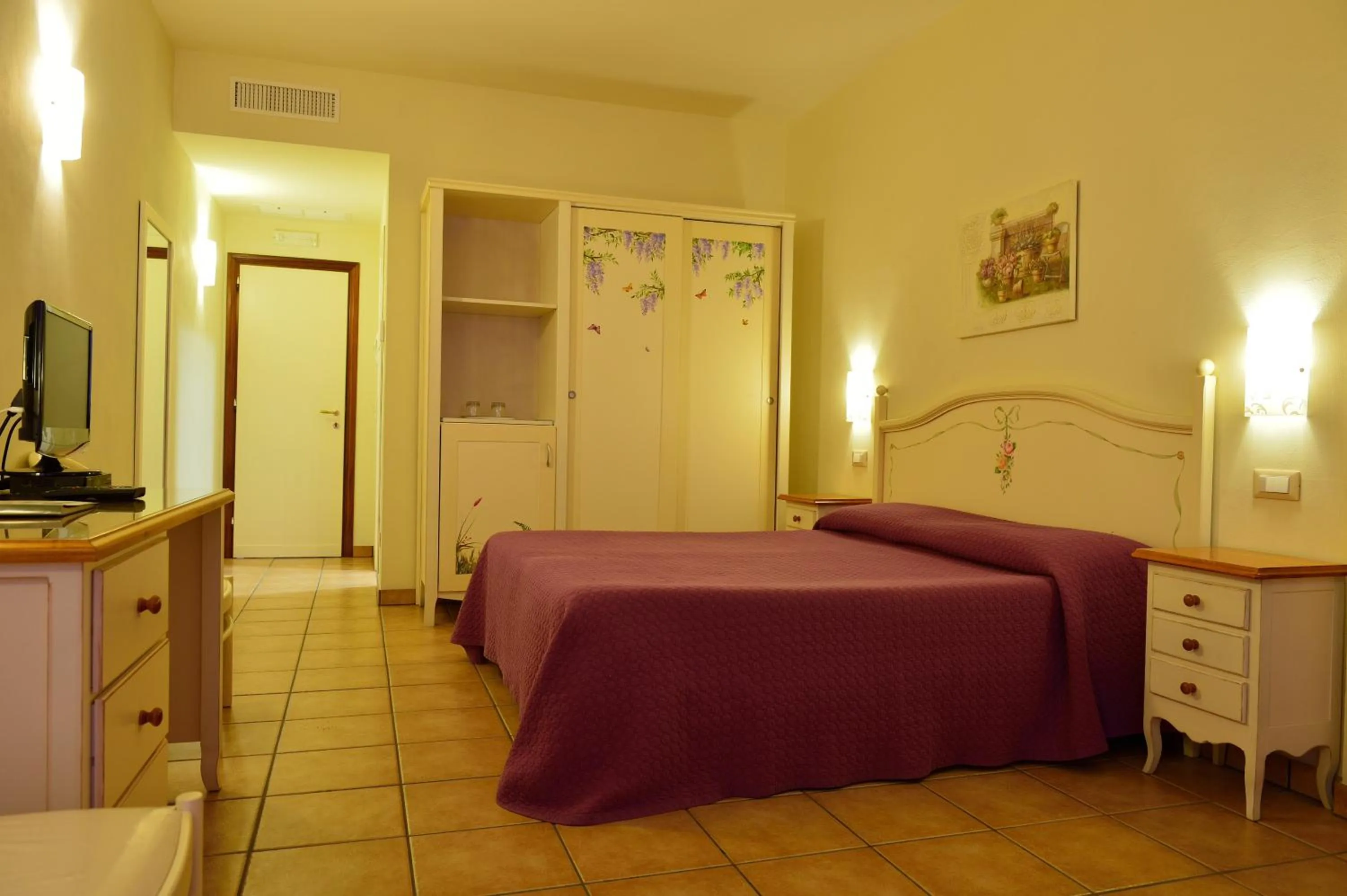 Photo of the whole room in Hotel Acquasanta