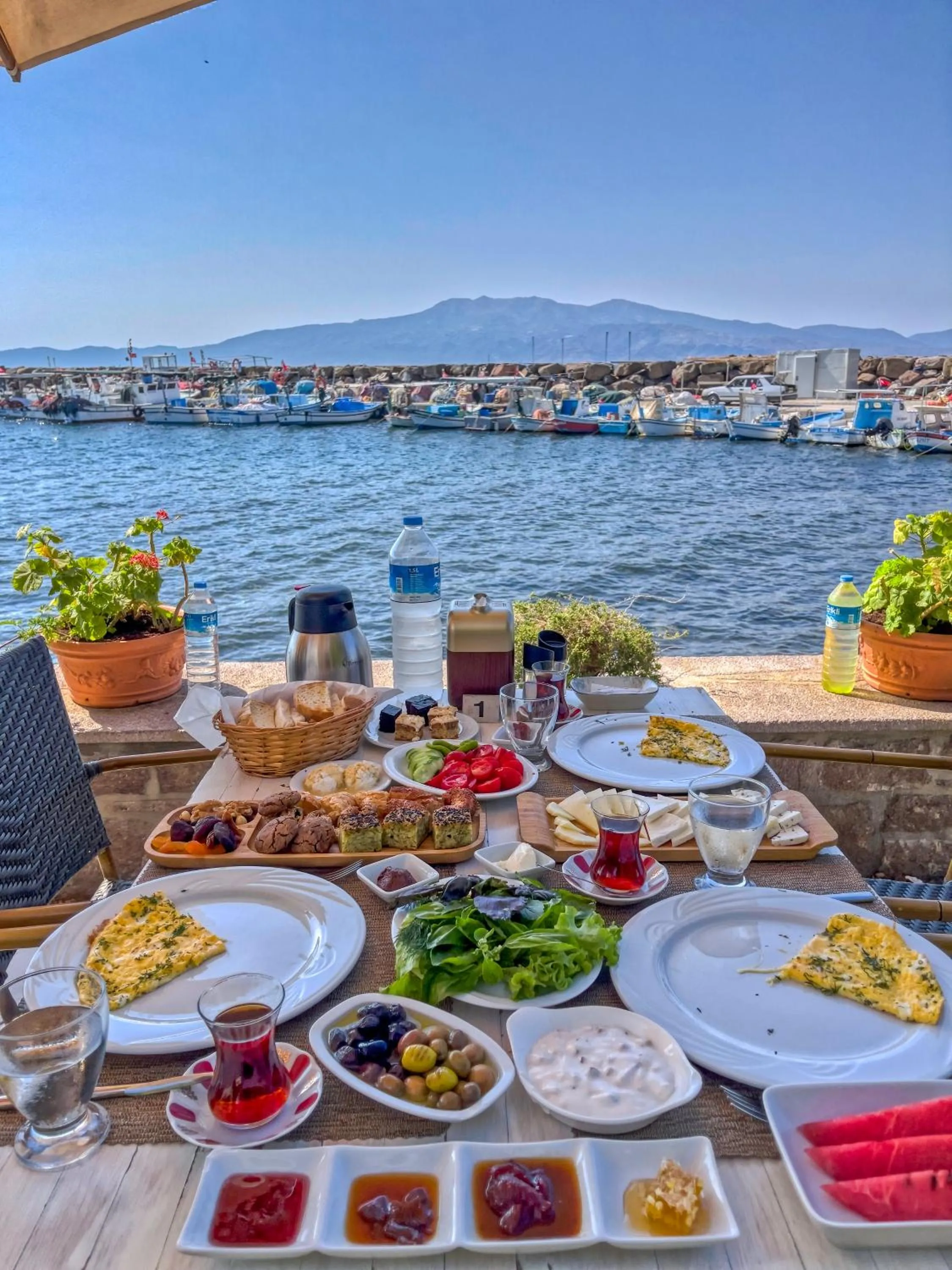 Breakfast in Assos Zeyti̇n Han Special Class Hotel Adults only 12