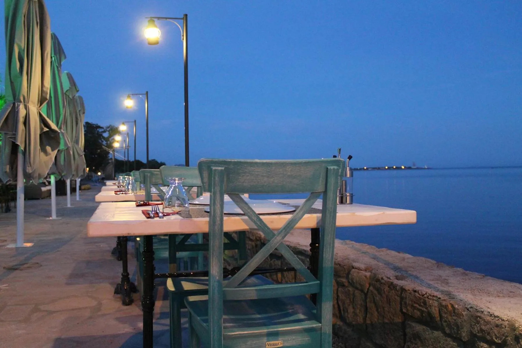 Restaurant/places to eat in Assos Zeyti̇n Han Special Class Hotel Adults only 12