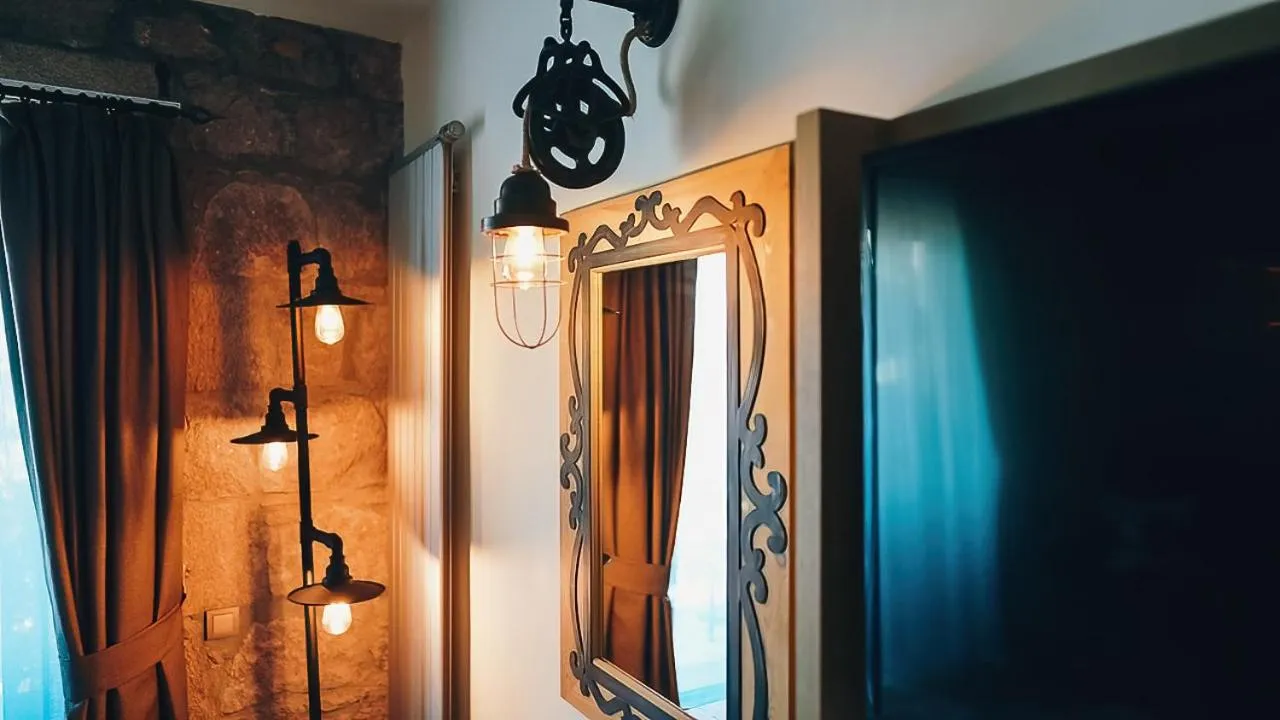 Decorative detail in Assos Zeyti̇n Han Special Class Hotel Adults only 12