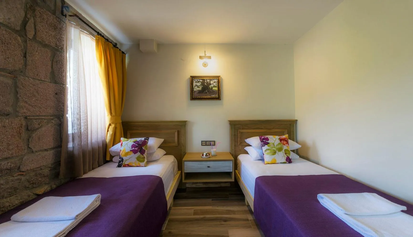 Photo of the whole room, Bed in Assos Zeyti̇n Han Special Class Hotel Adults only 12