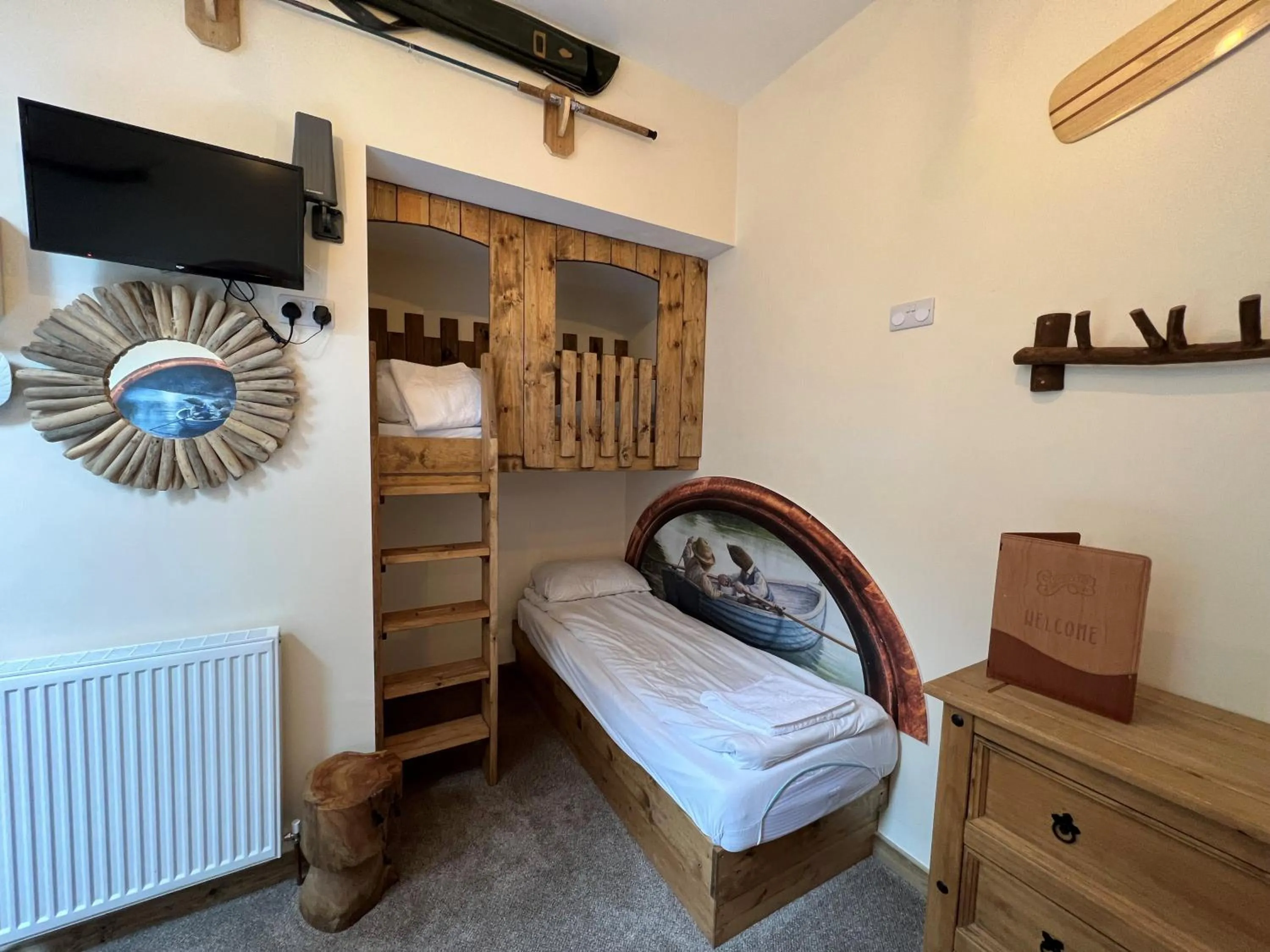 Bed in Explorers Retreat Matlock Bath