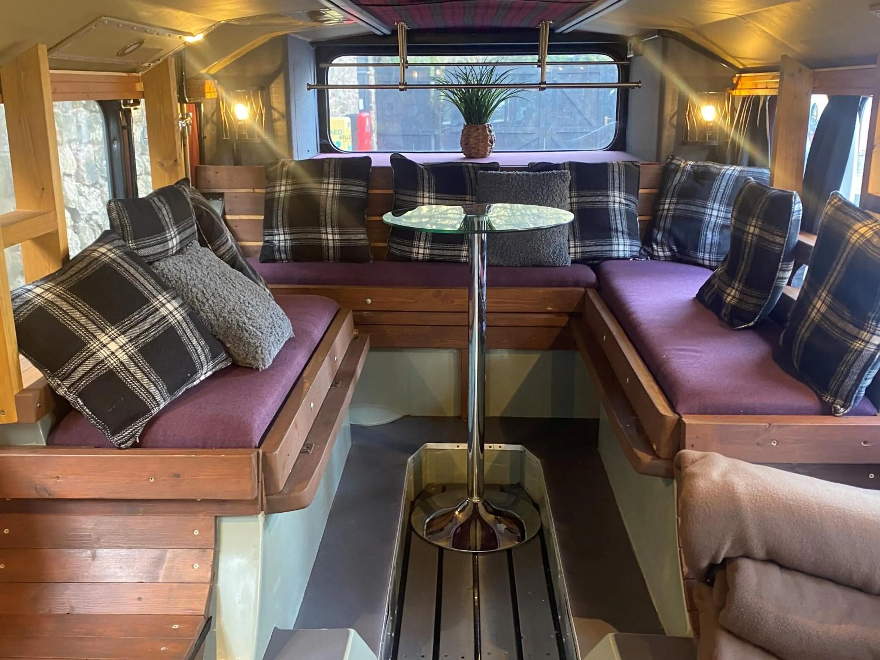 Living room in Explorers Retreat Matlock Bath