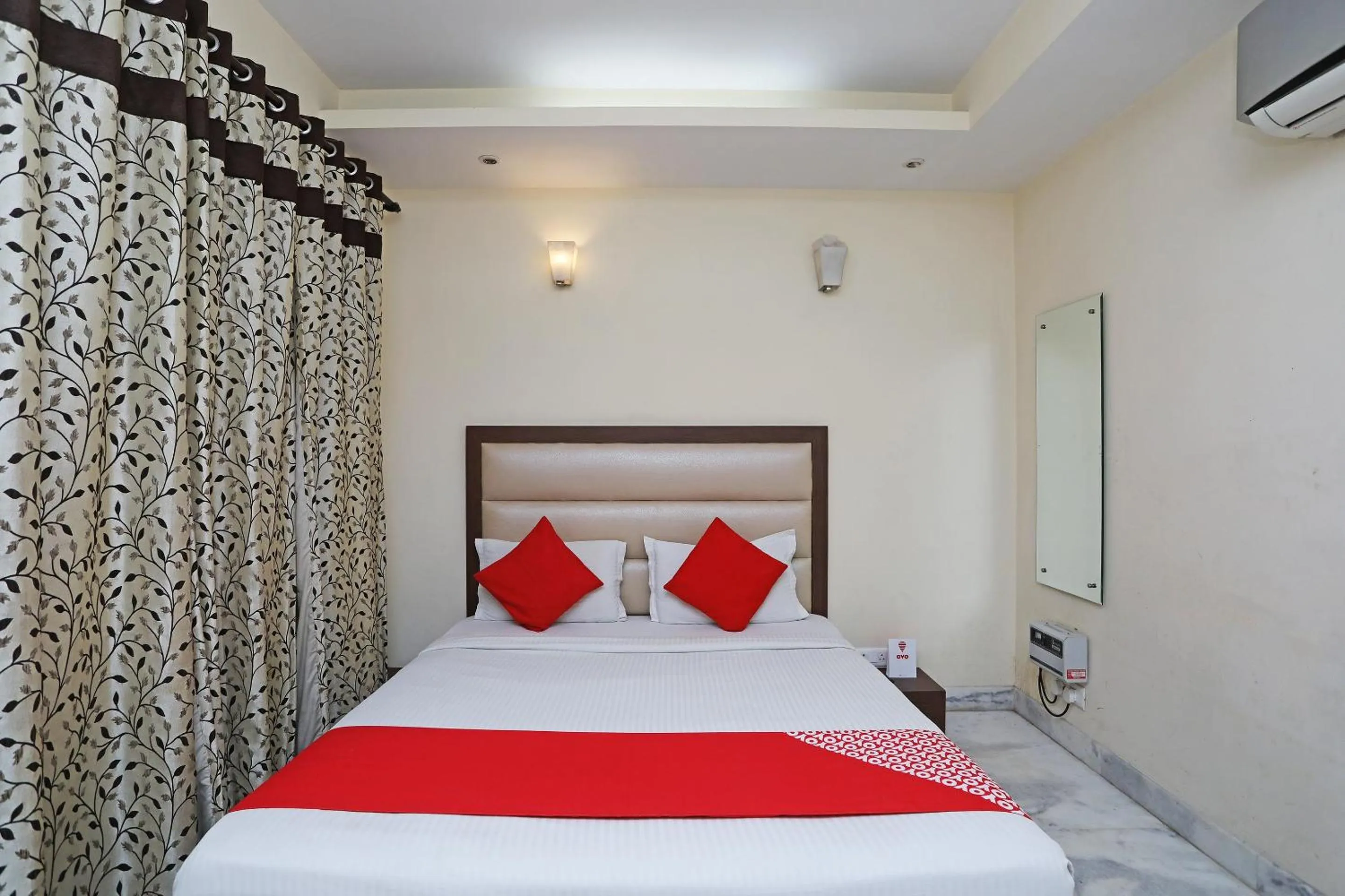 Bedroom, Bed in Hotel O South Paradise