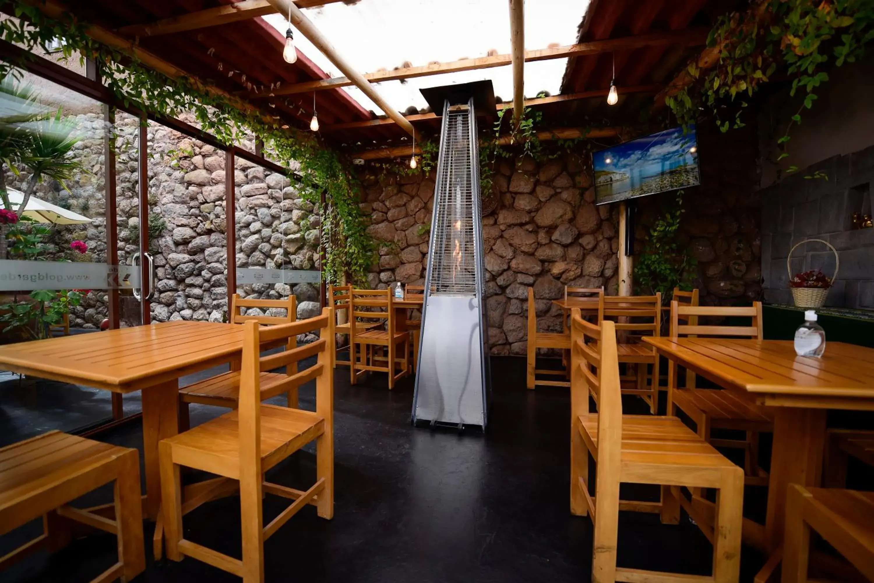 Restaurant/places to eat in Hotel Boutique Gold Garden Restaurant/places to eat in Hotel Boutique Gold Garden