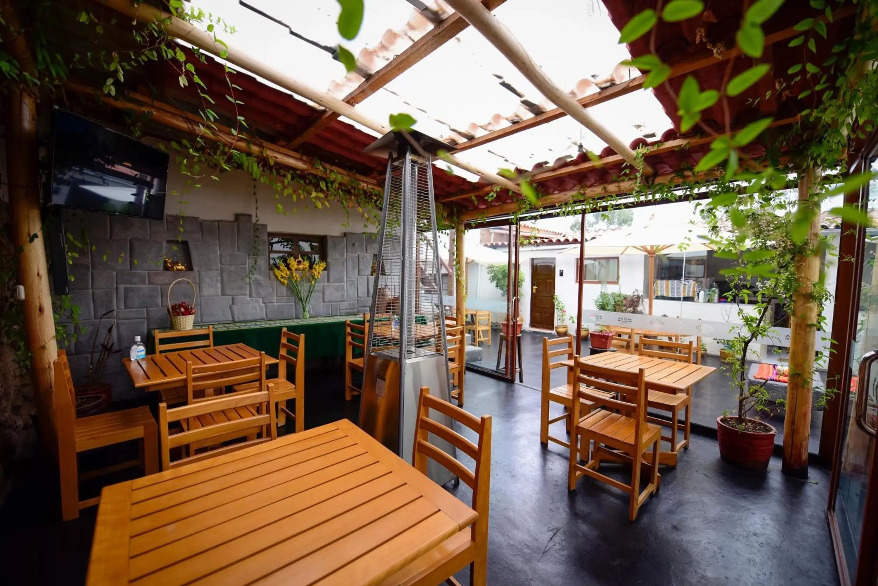 Restaurant/places to eat in Hotel Boutique Gold Garden Restaurant/places to eat in Hotel Boutique Gold Garden