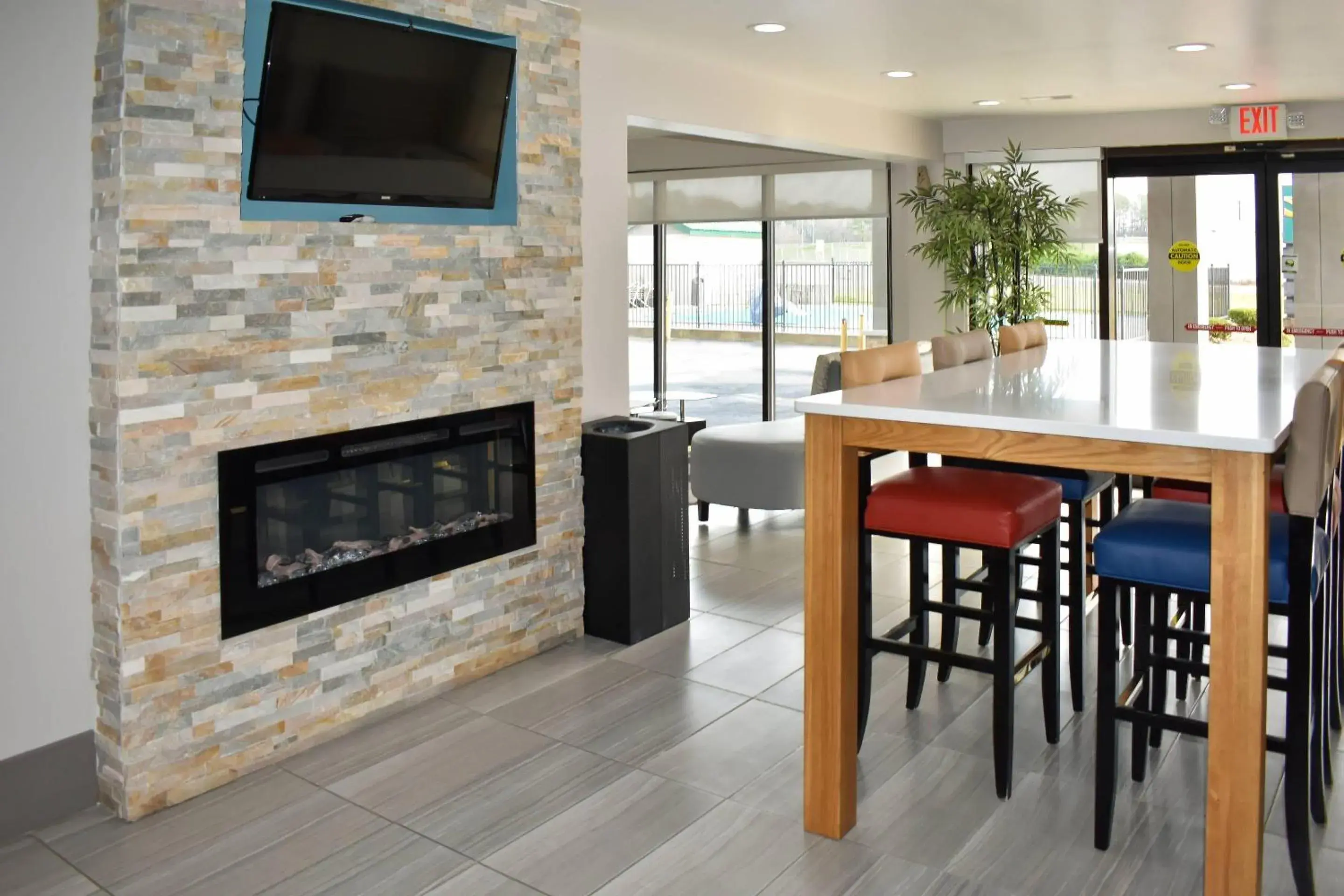 Lobby or reception in Quality Inn Calhoun North I-75 Lobby or reception in Quality Inn Calhoun North I-75