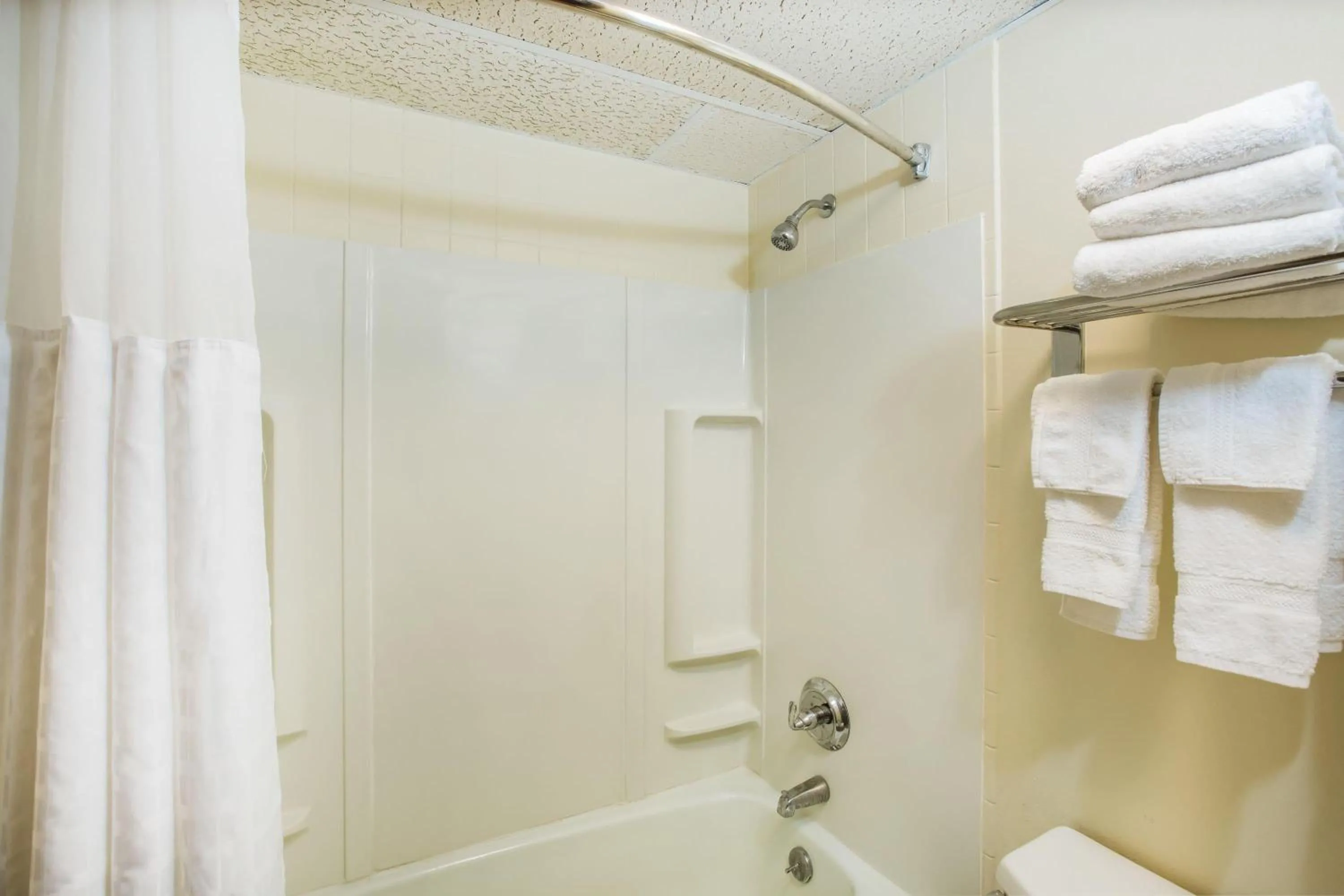 Bathroom in AmericInn by Wyndham Baxter Brainerd