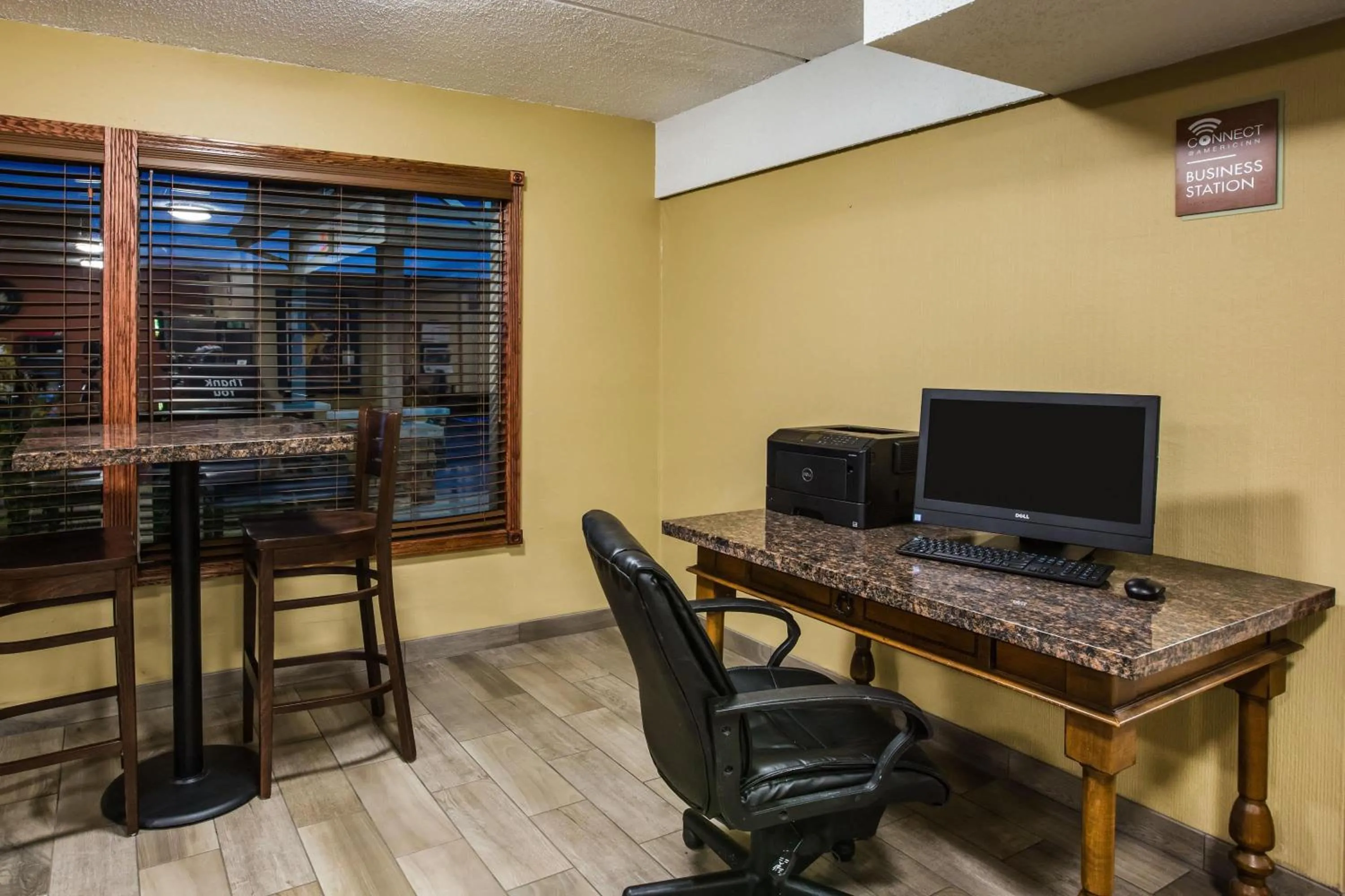 Business facilities in AmericInn by Wyndham Baxter Brainerd