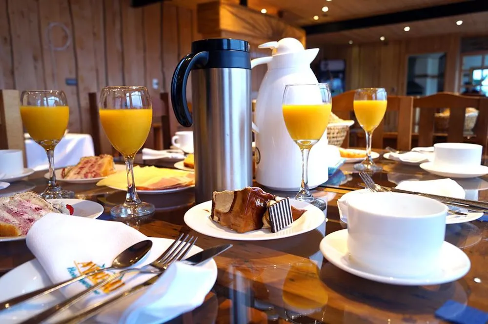 Breakfast in Hotel Boutique Antukenu