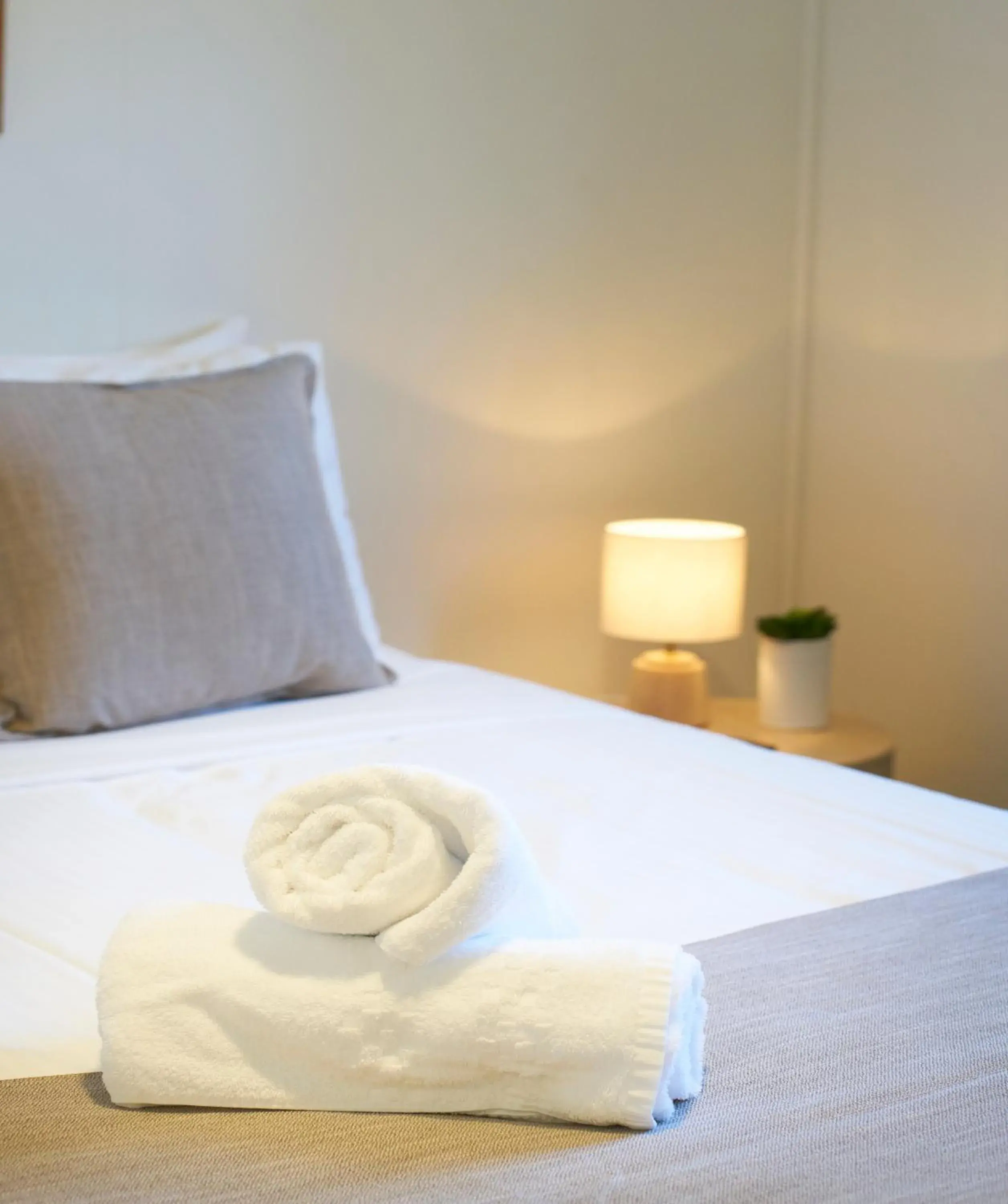 Property building, Bed in The Island Accommodation Property building, Bed in The Island Accommodation