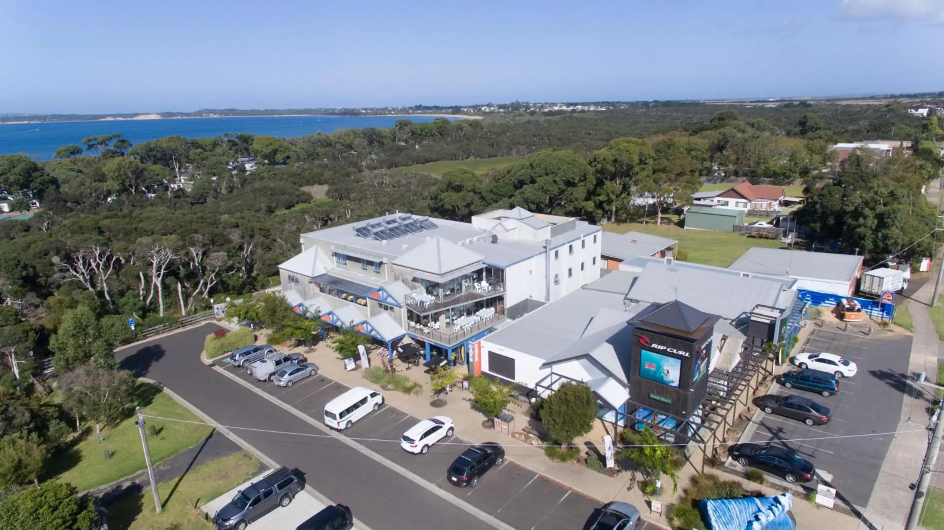 Property building in The Island Accommodation Property building in The Island Accommodation