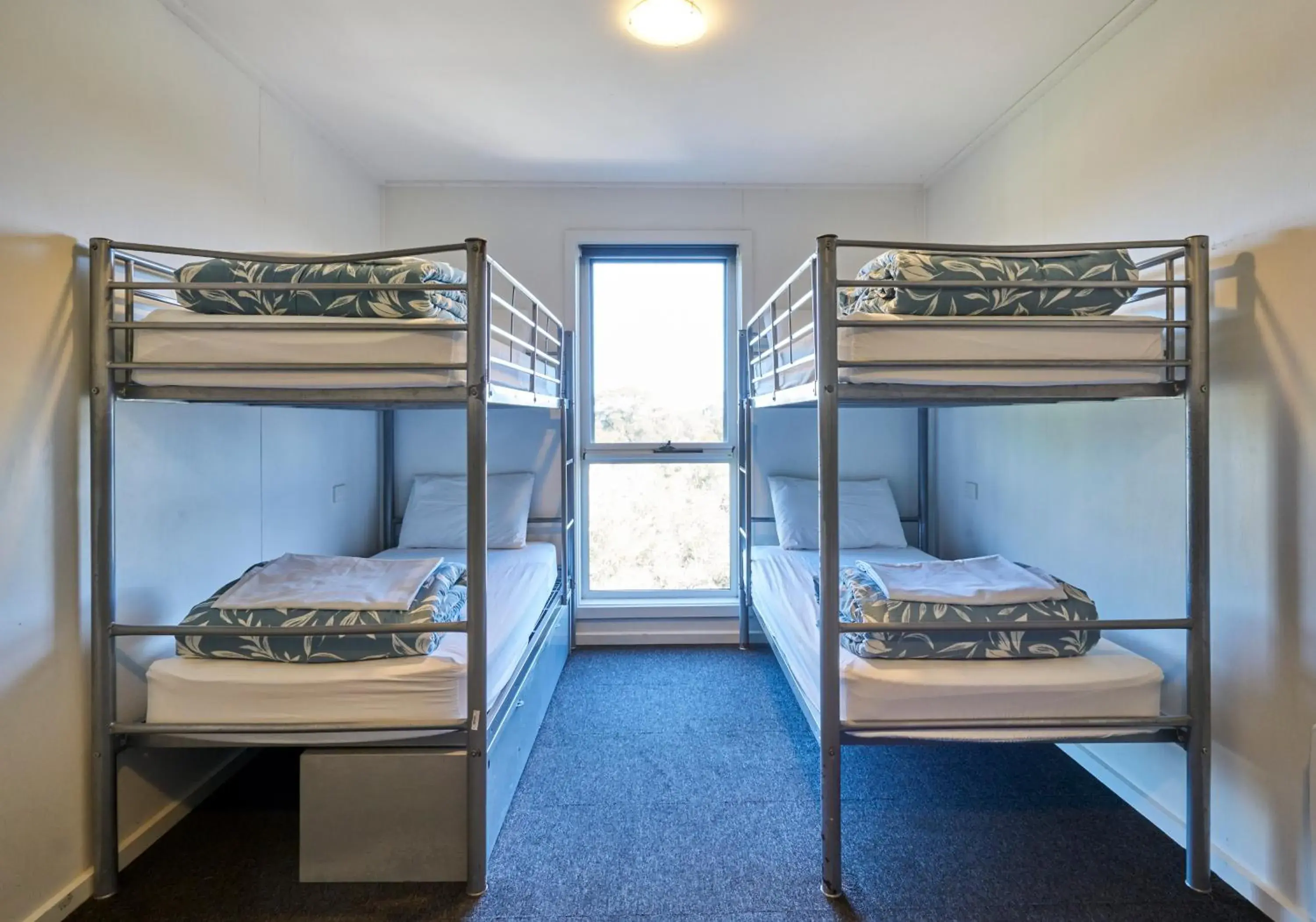 Property building, Bed in The Island Accommodation Property building, Bed in The Island Accommodation