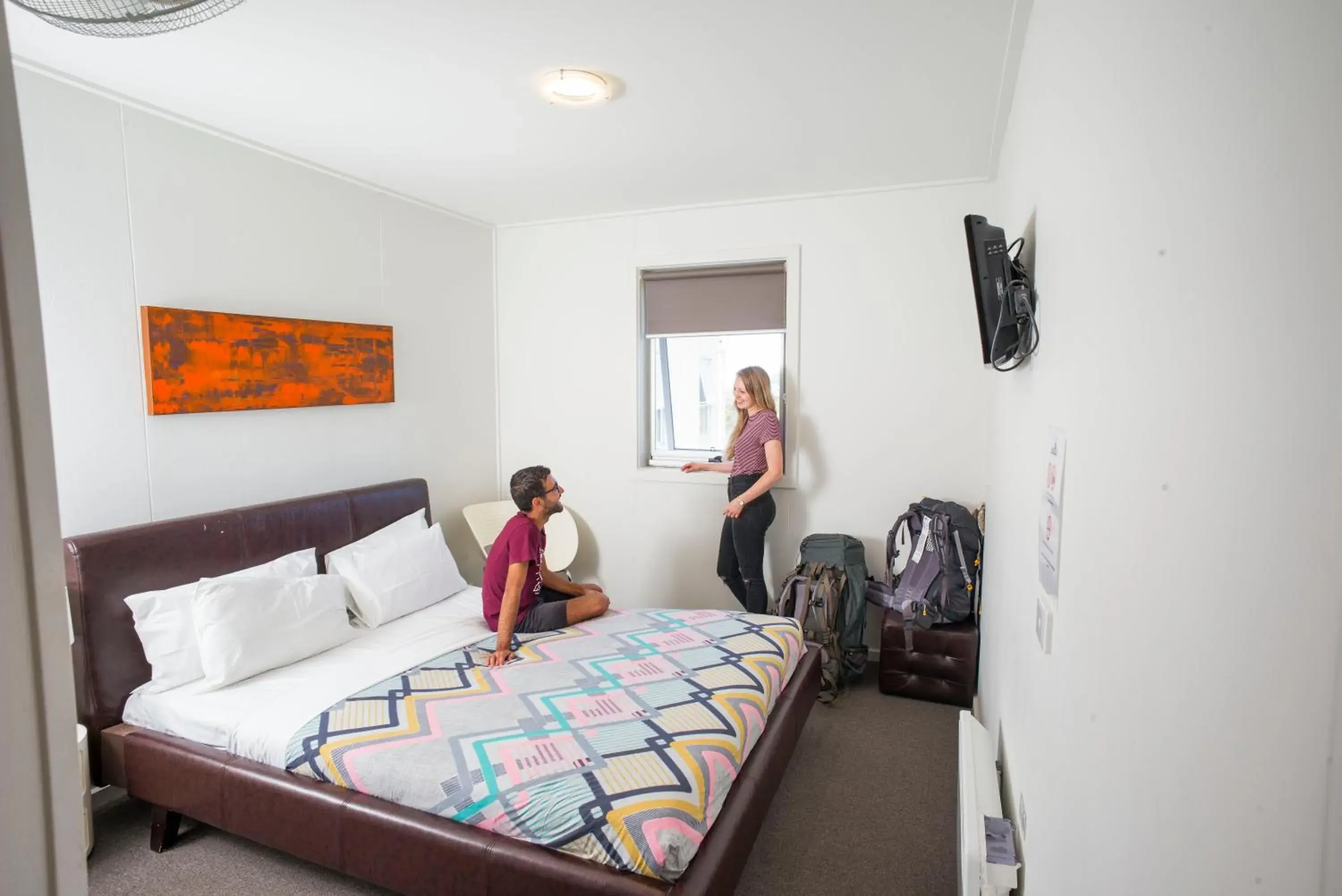 People, Bed in The Island Accommodation People, Bed in The Island Accommodation