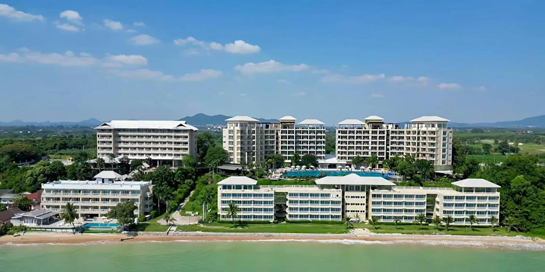 Property building in Royal Phala Cliff Beach Resort