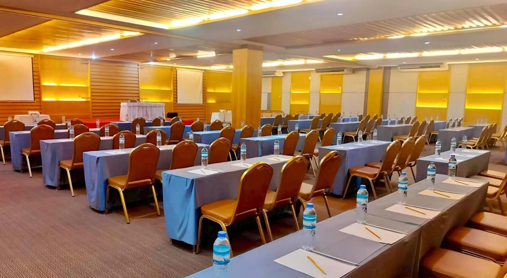 Meeting/conference room in Royal Phala Cliff Beach Resort