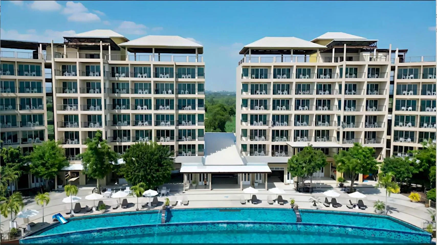 Property building in Royal Phala Cliff Beach Resort