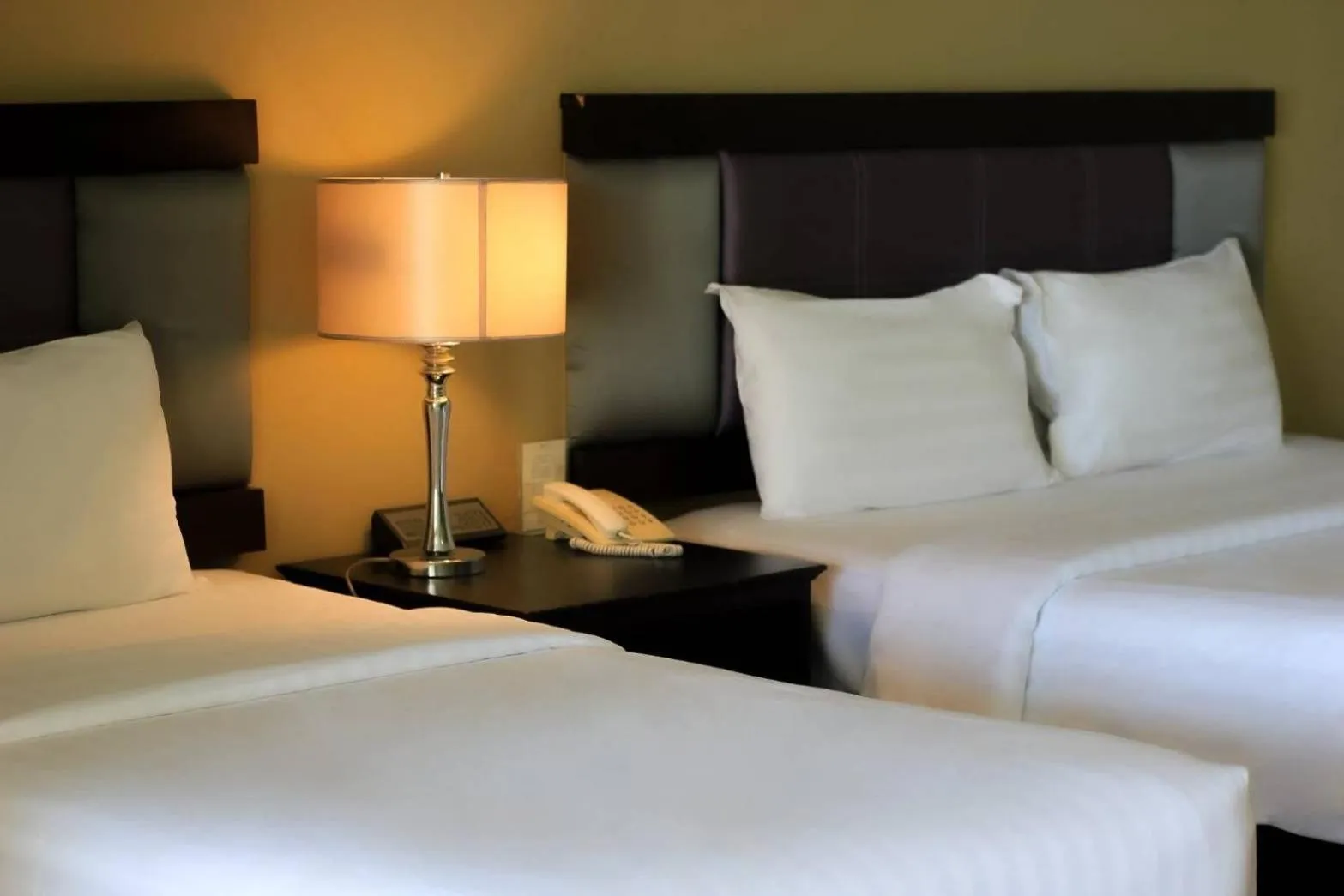 Bedroom, Bed in Royal Phala Cliff Beach Resort