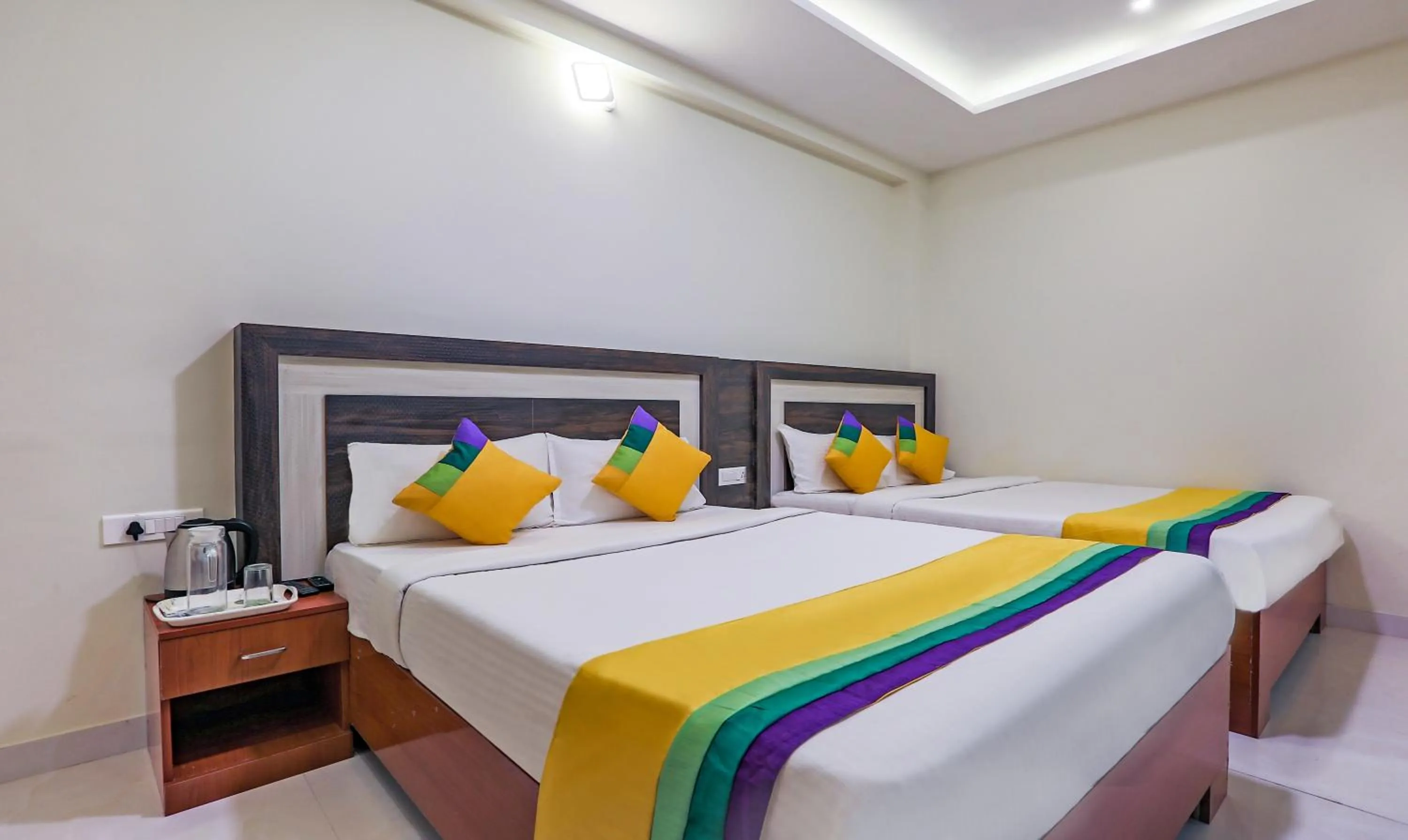 Bedroom, Bed in Itsy Hotels Kottaram Residency, 10 Mins To Botanical Garden