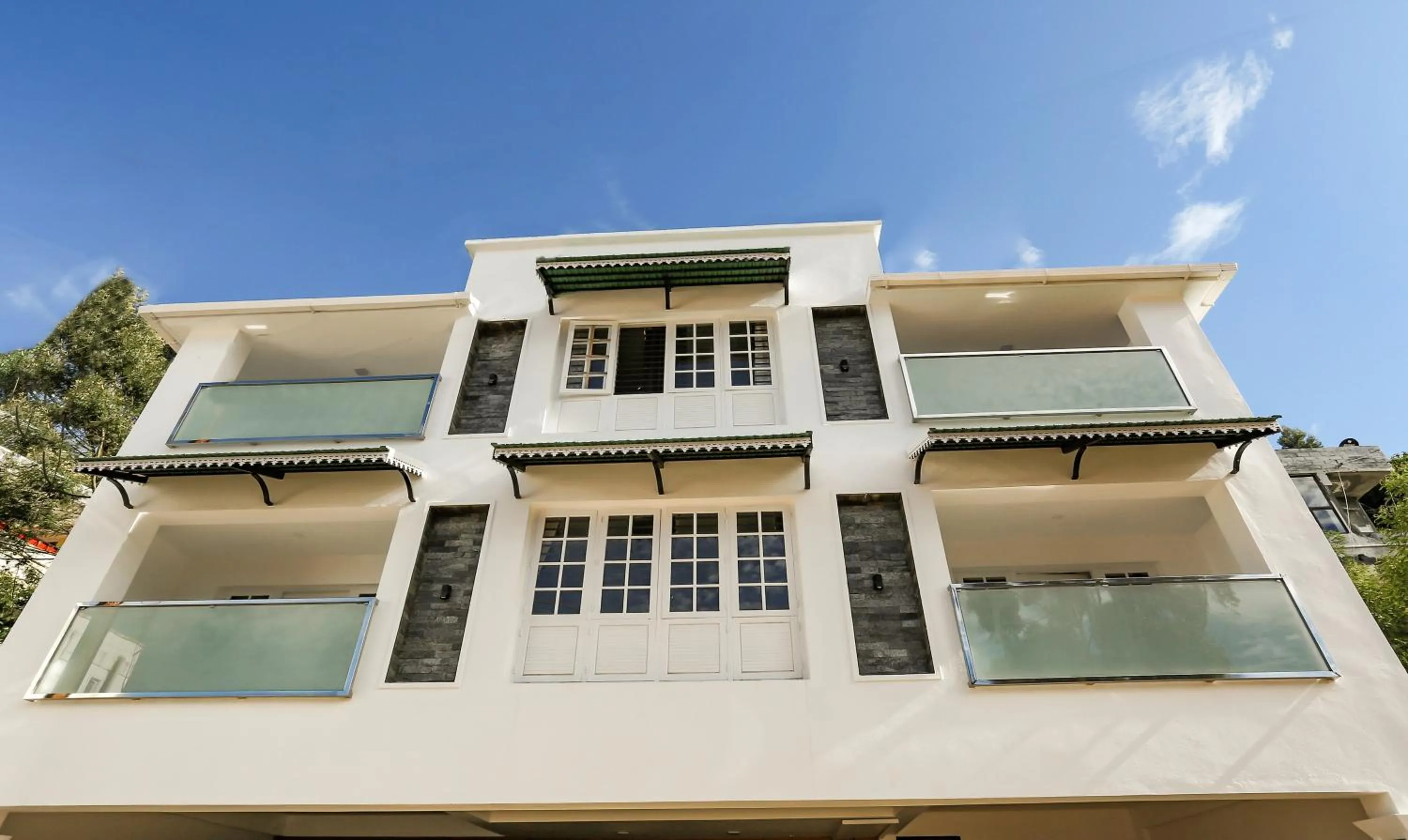 Facade/entrance in Itsy Hotels Kottaram Residency, 10 Mins To Botanical Garden