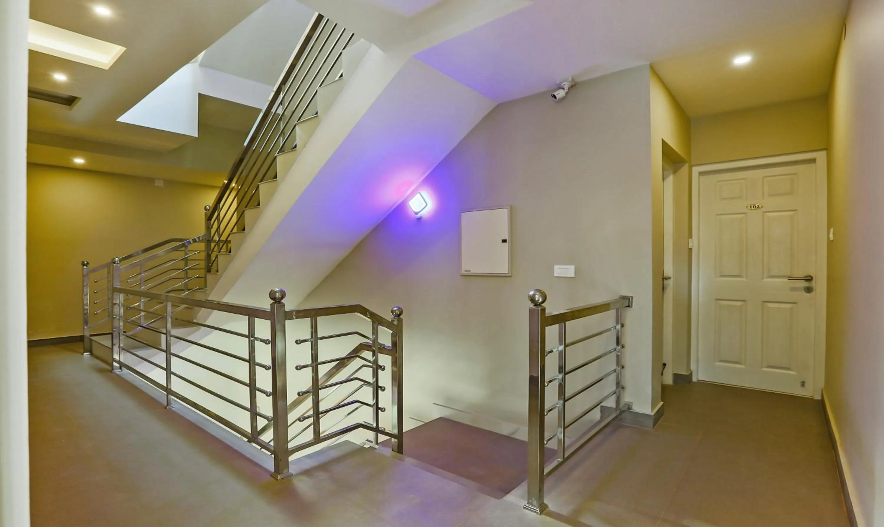 Lobby or reception in Itsy Hotels Kottaram Residency, 10 Mins To Botanical Garden