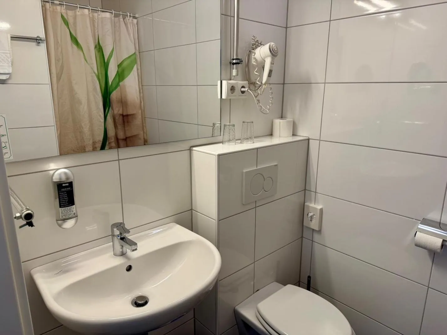 Bathroom in Gästehaus Haßloch/Pfalz