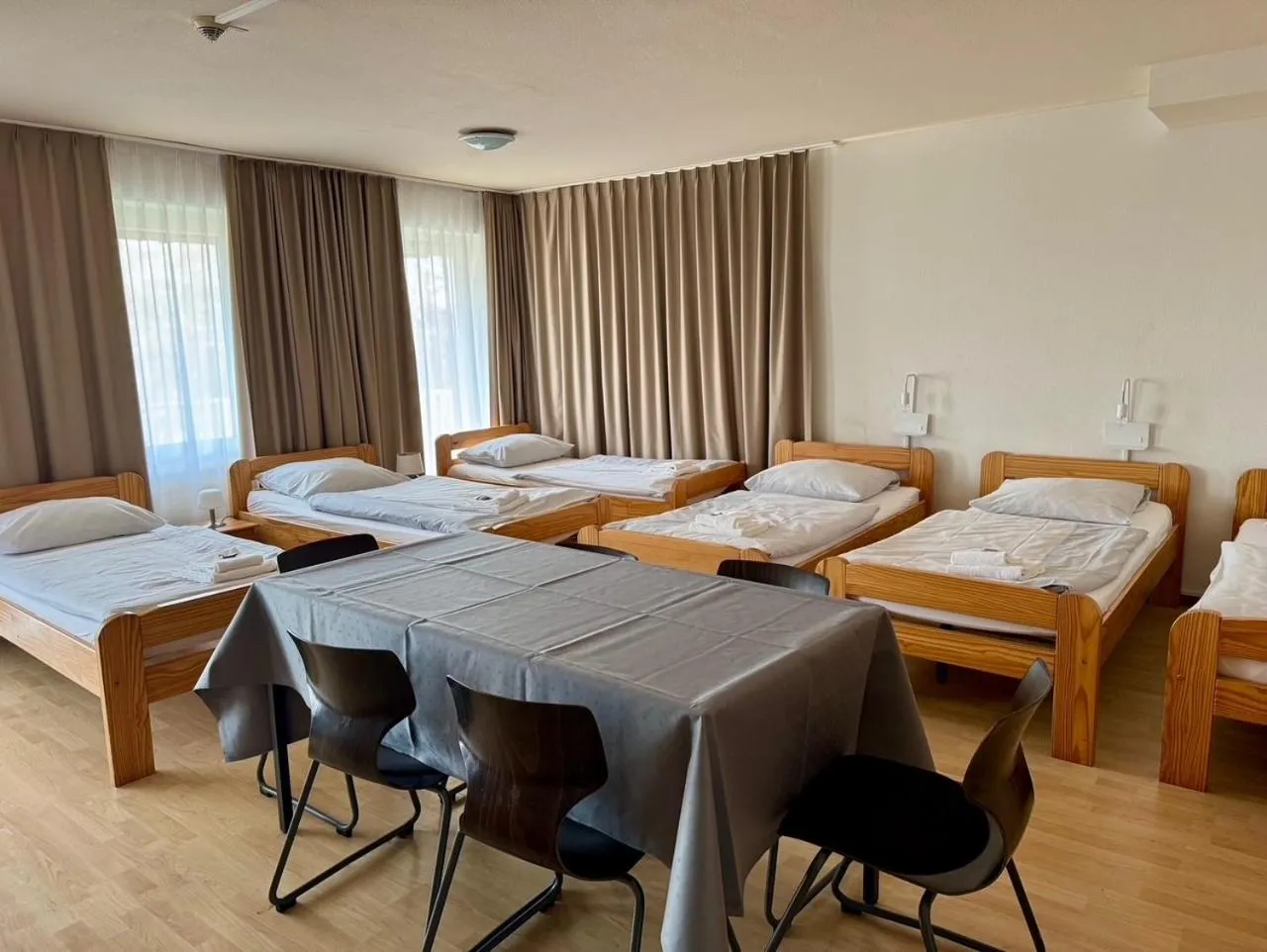 Photo of the whole room, Bed in Gästehaus Haßloch/Pfalz