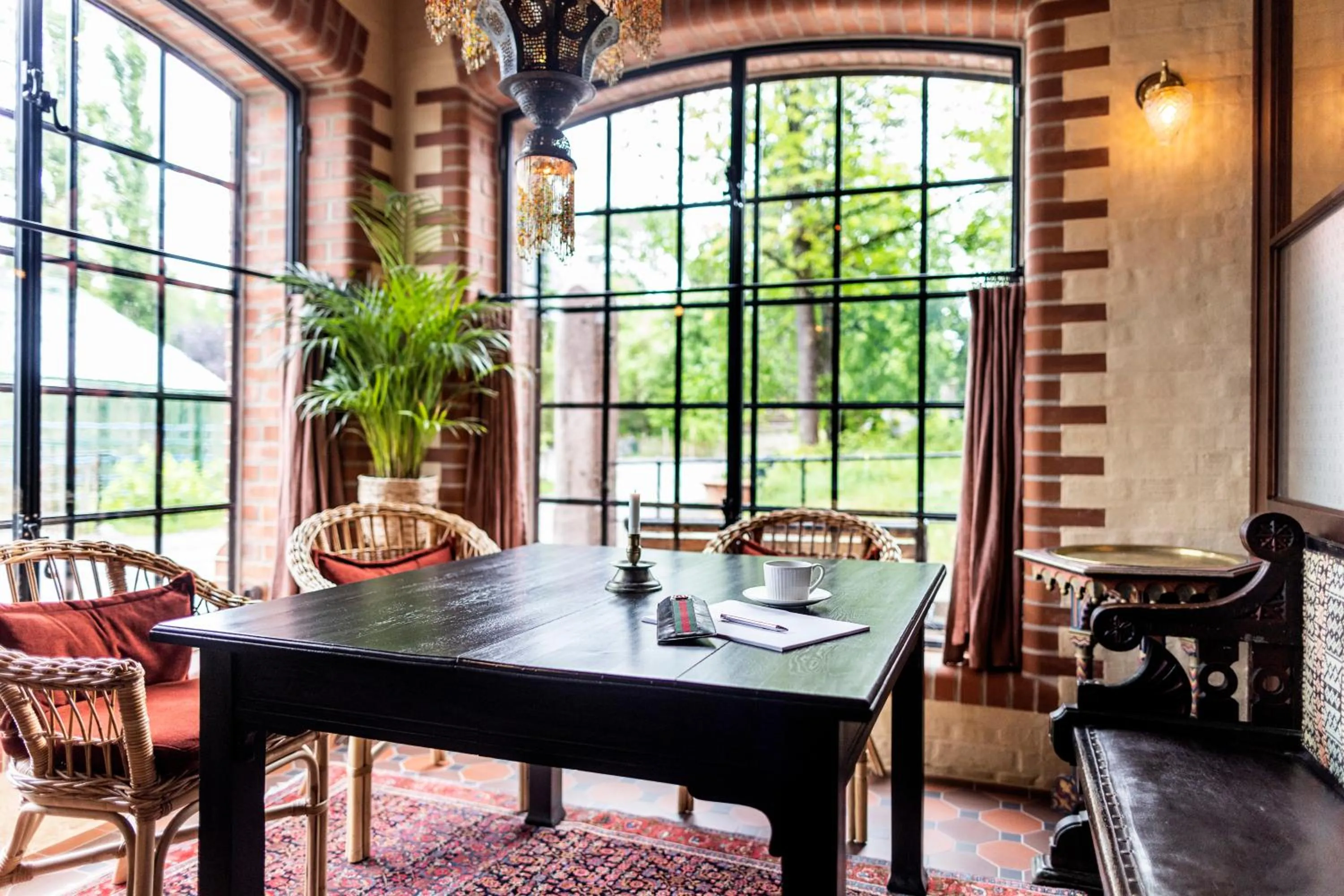 Lounge or bar in Ramme Fjordhotell - Unike Hoteller