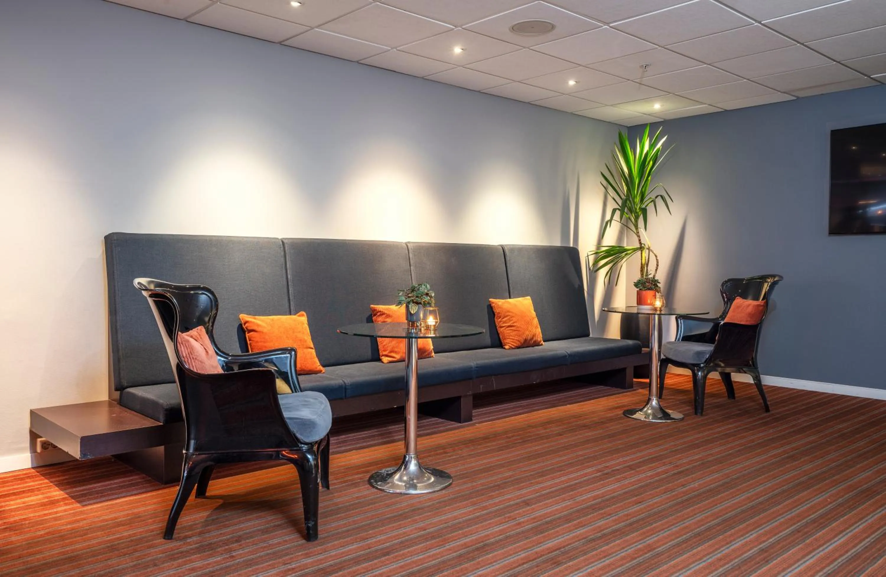 Communal lounge/ TV room in Thon Partner Hotel Kristiansand