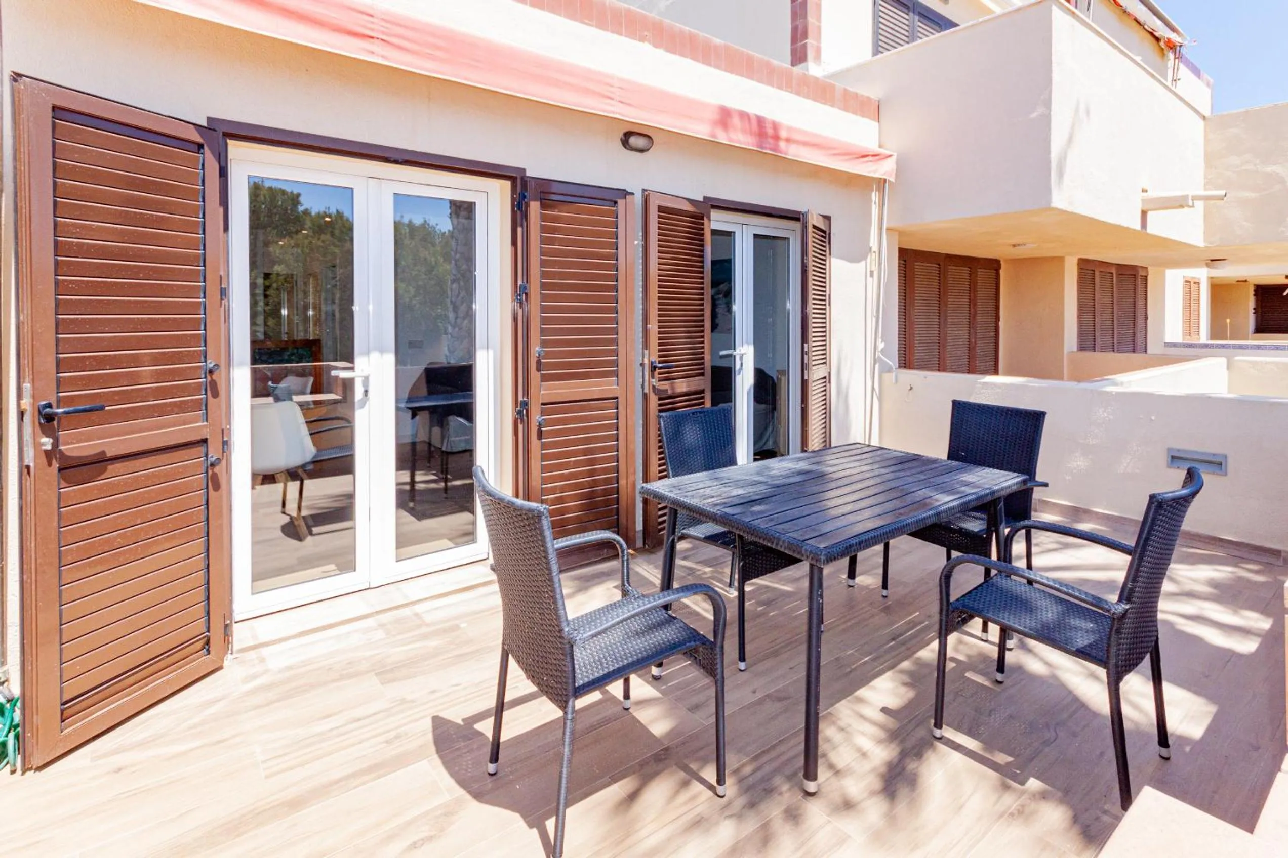 Property building in Inmovecos reformado 1ºlinea playa Optimist 2