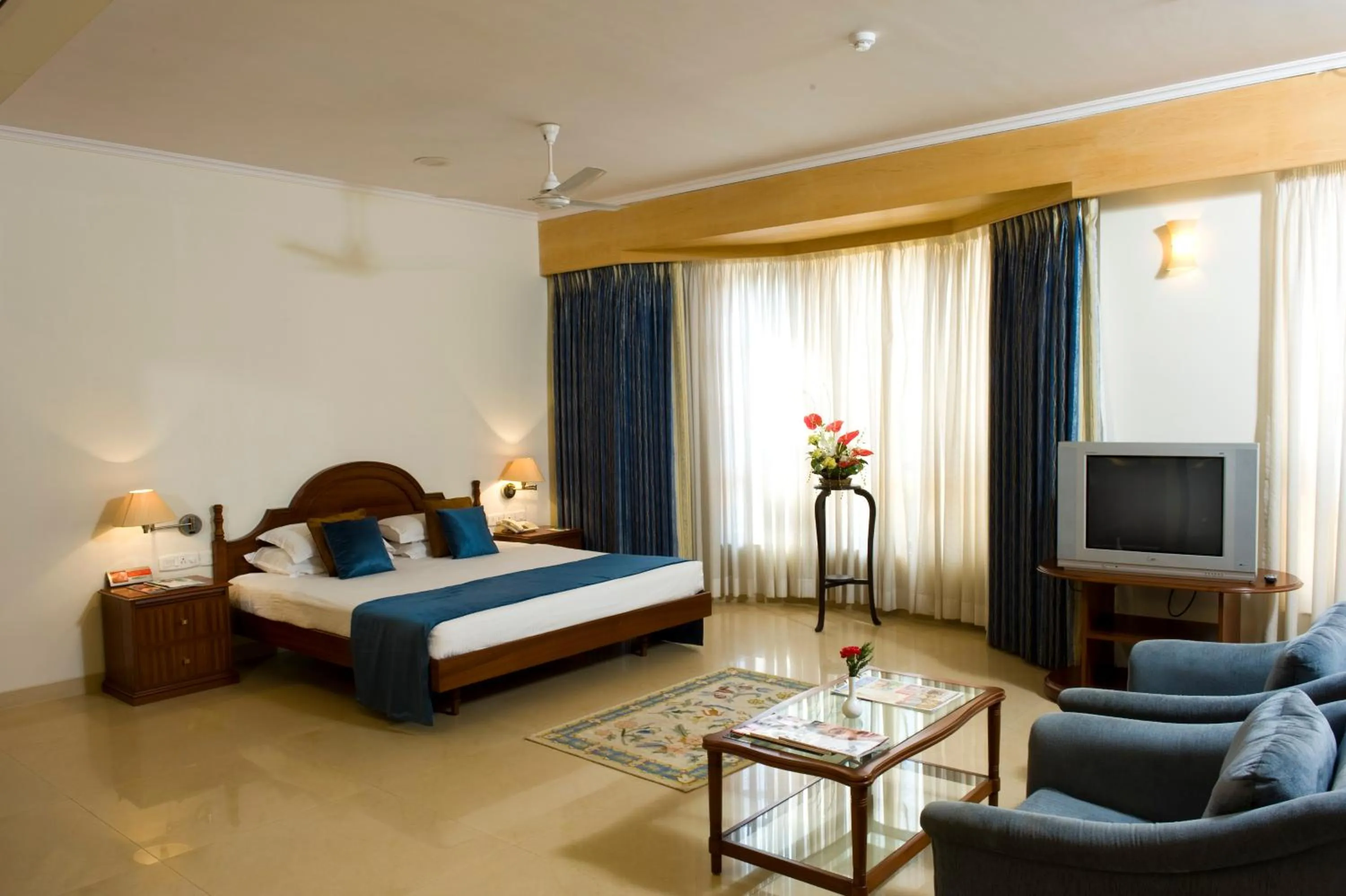 Photo of the whole room, Bed in Chances Resort and Casino An Indy Resort