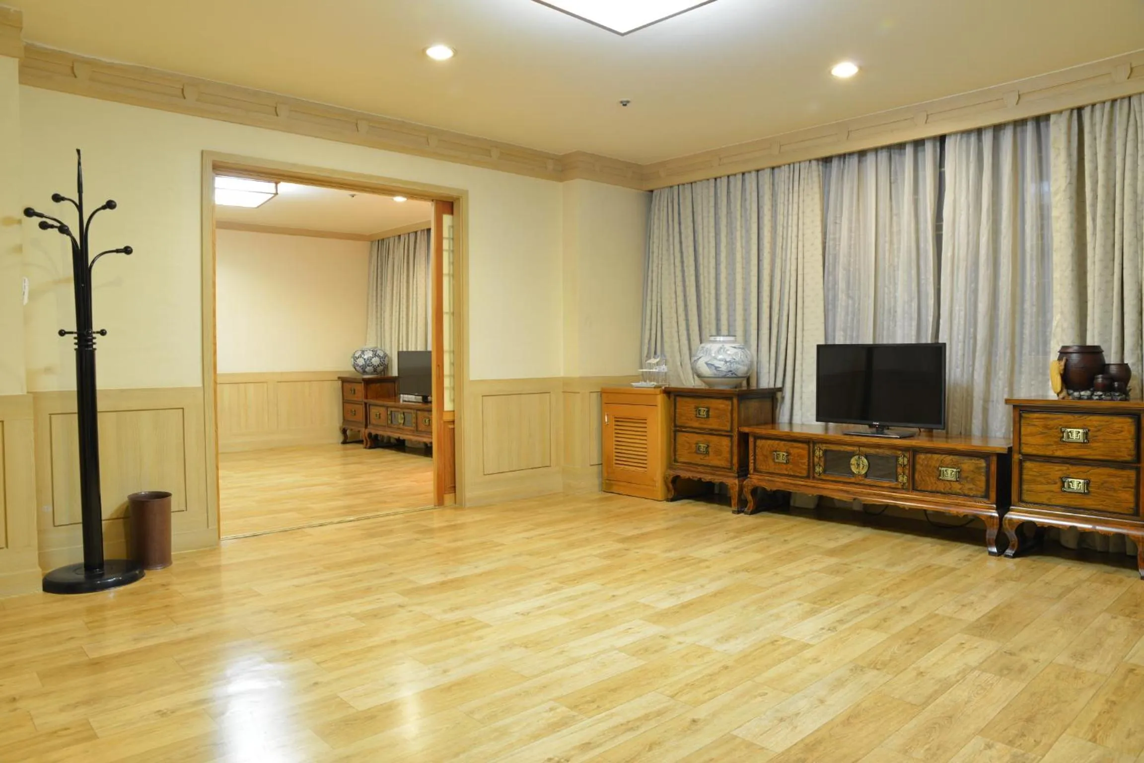 Bedroom in Ramada by Wyndham Songdo