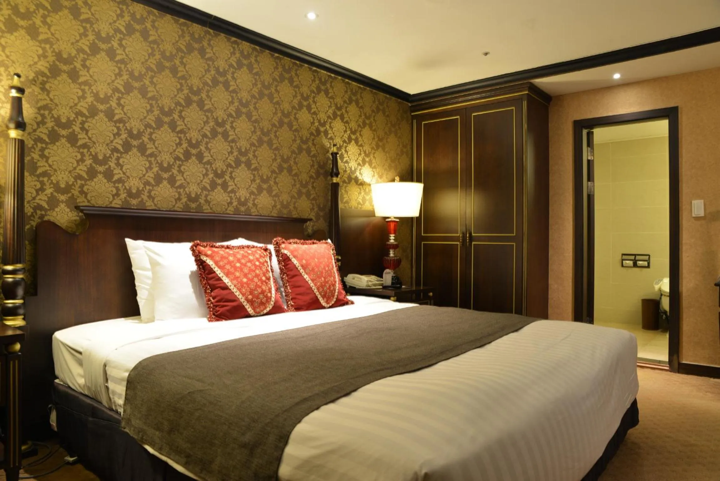 Bedroom, Bed in Ramada by Wyndham Songdo