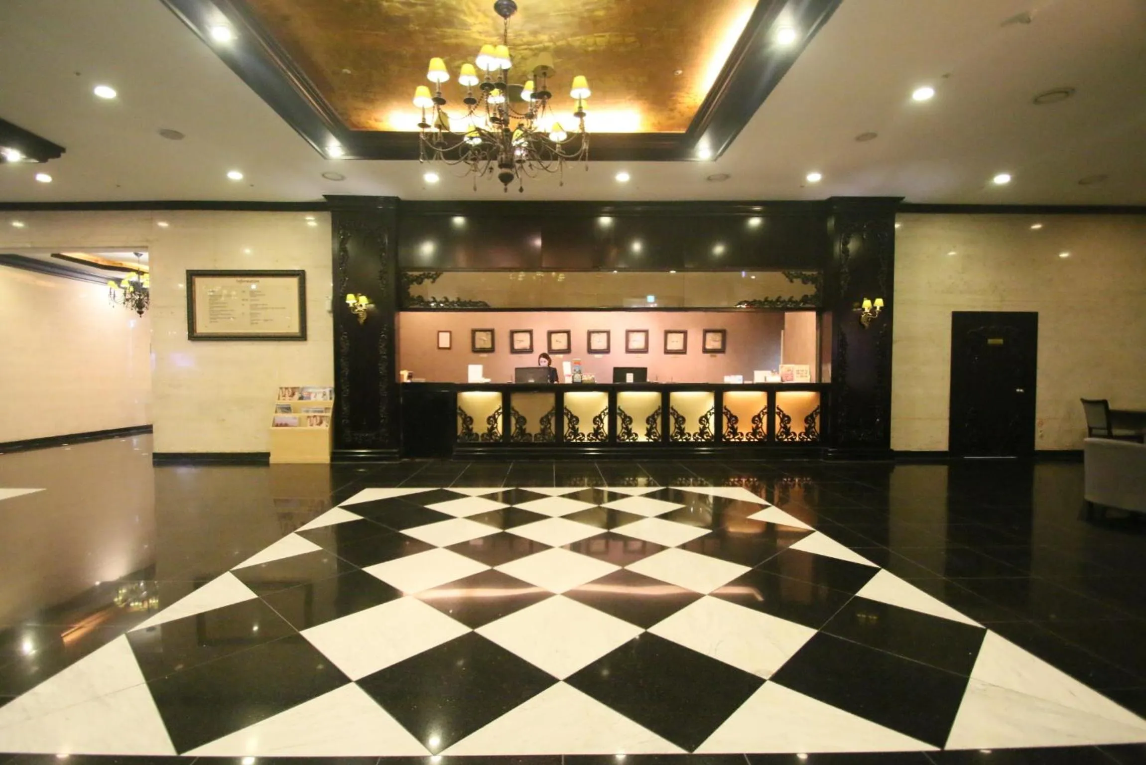 Lobby or reception in Ramada by Wyndham Songdo