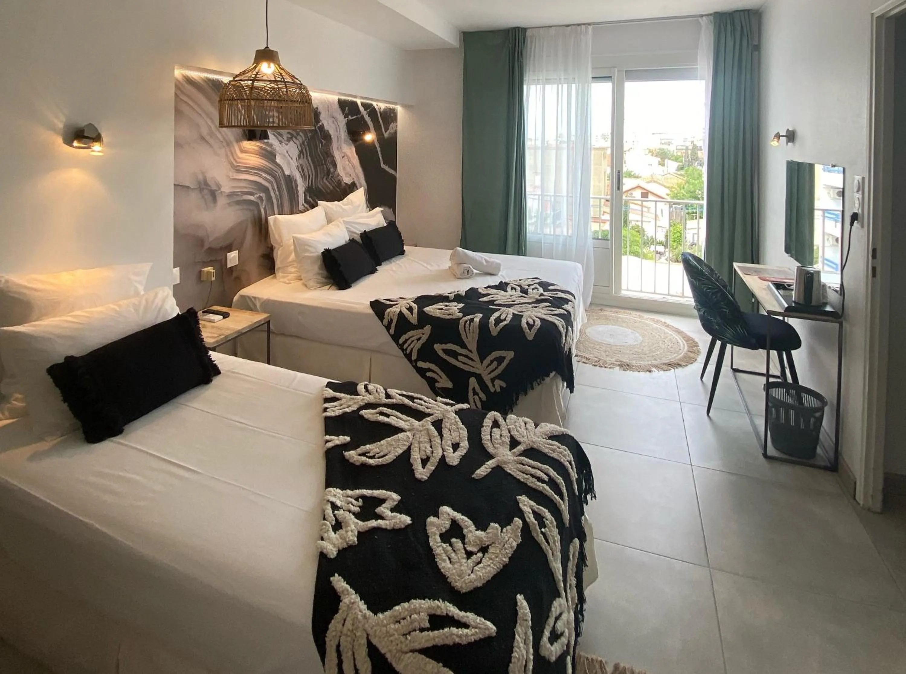 Bed in Hôtel Les Sables - Urban Style - by Logis Hotels