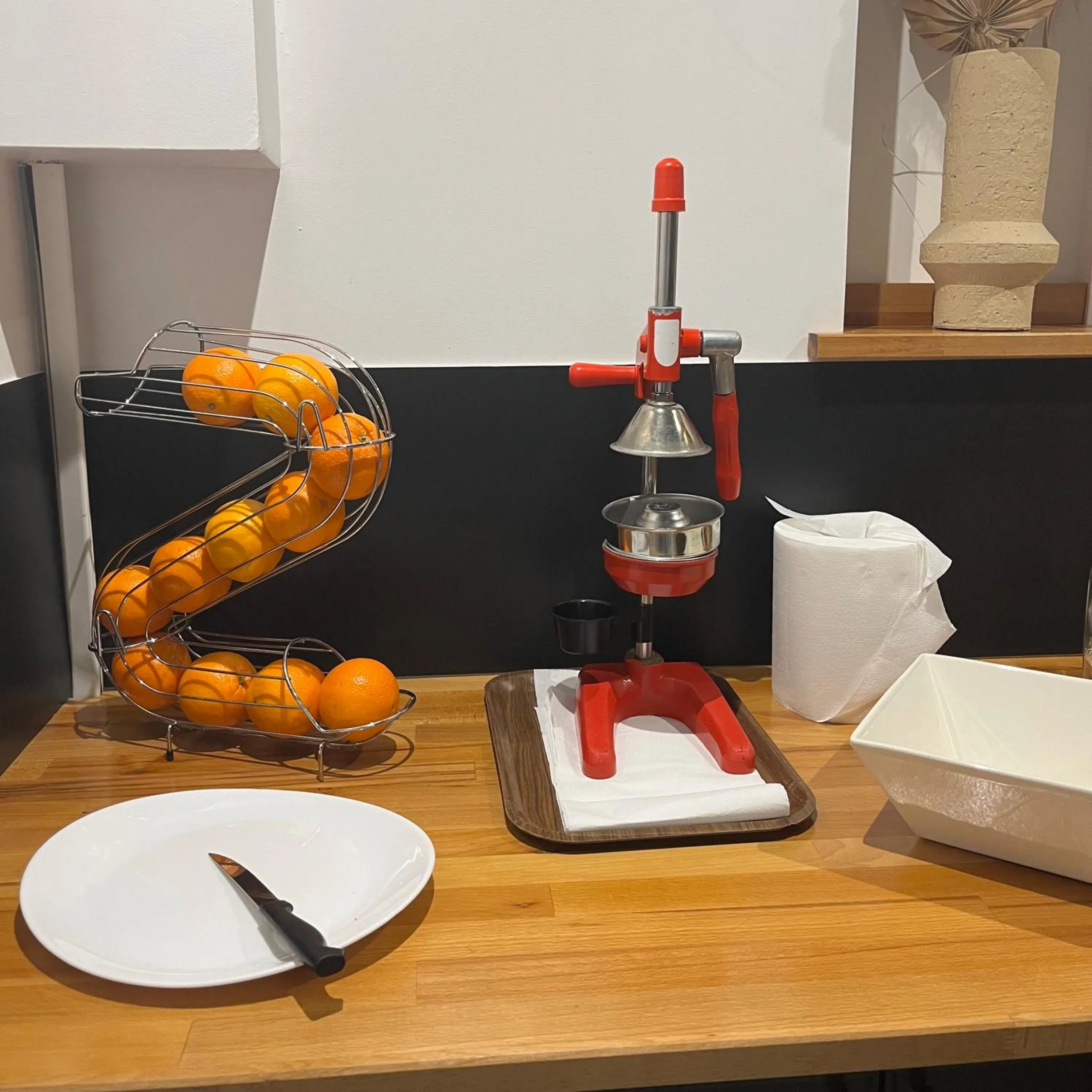 Breakfast in Hôtel Les Sables - Urban Style - by Logis Hotels